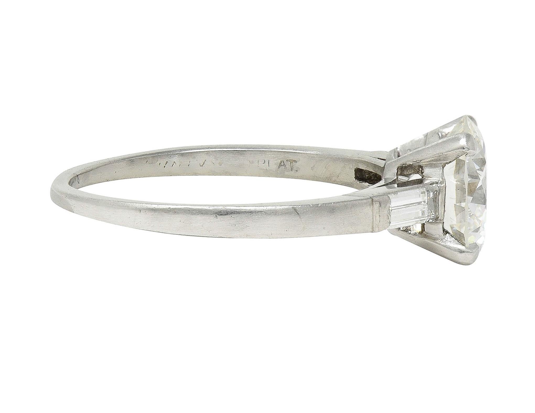 Women's or Men's Tiffany & Co. Mid-Century 2.00 CTW Diamond Platinum Three Stone Engagement Ring For Sale