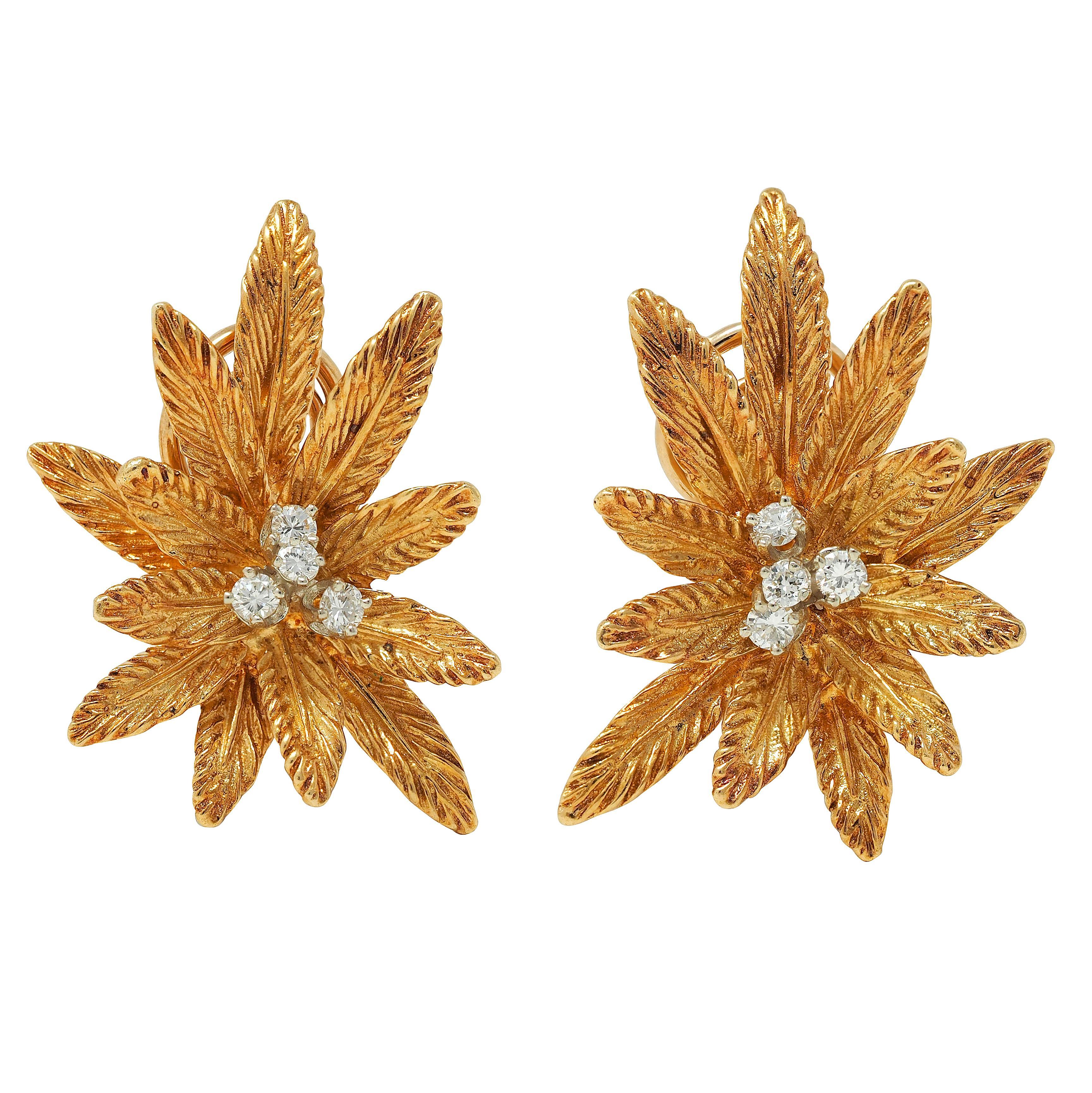 Tiffany & Co. Mid-Century Diamond 18 Karat Two-Tone Gold Vintage Flower Earrings For Sale