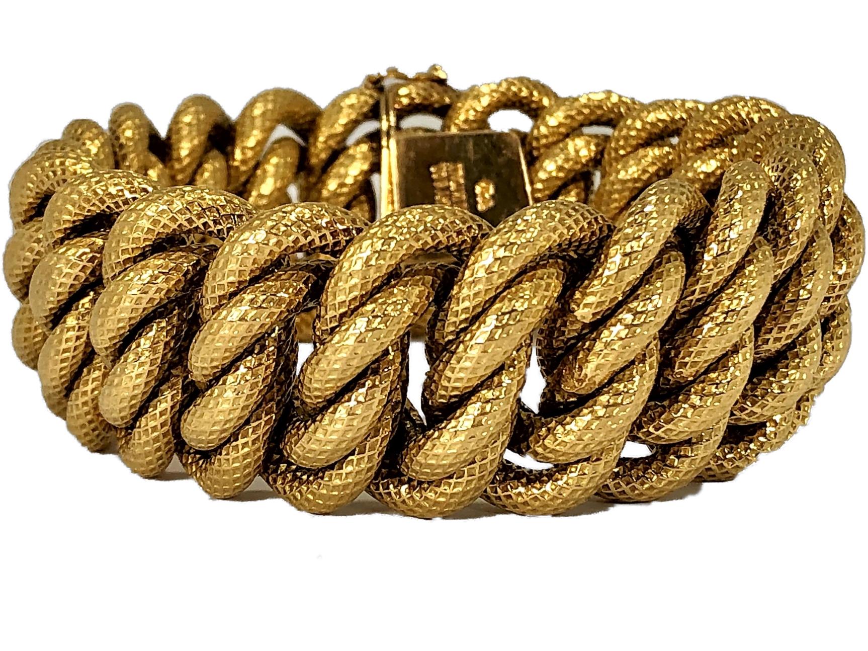Tiffany & Co. Midcentury Italian Textured Gold Bracelet In Good Condition In Palm Beach, FL