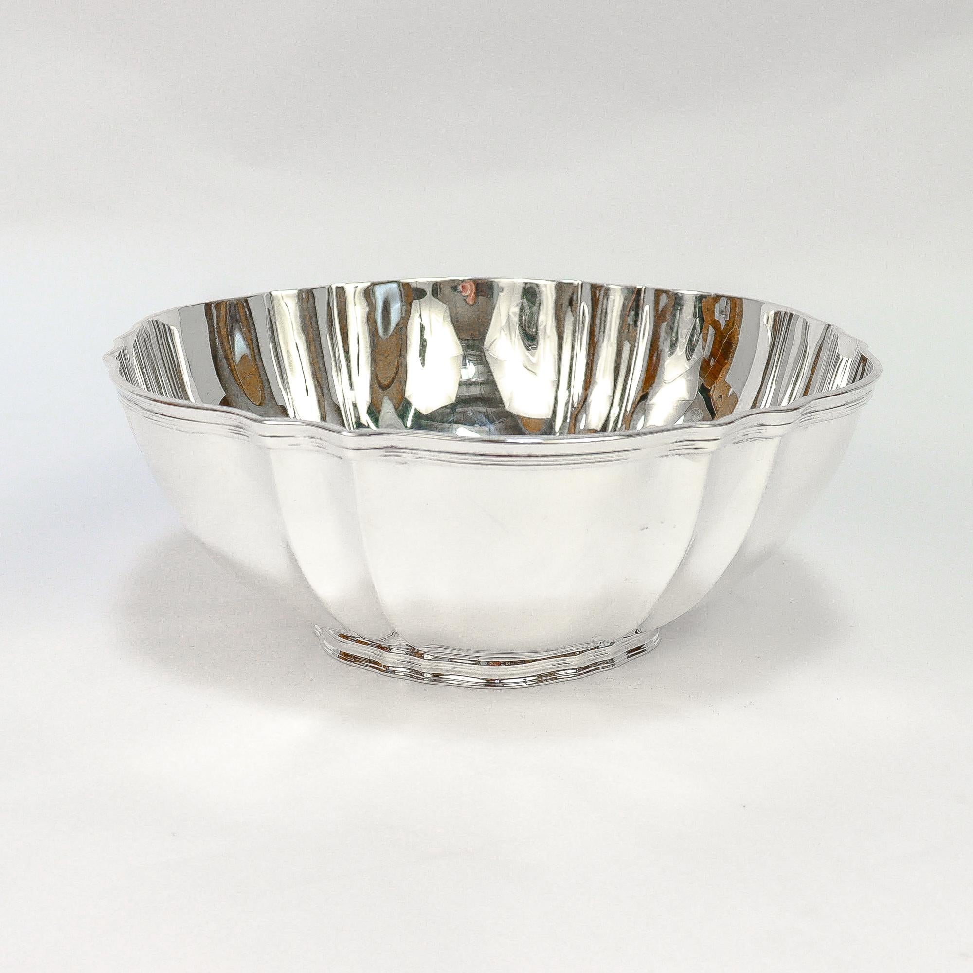 Tiffany & Co. Moderne Sterling Silber Obstschale aus der Jahrhundertmitte im Angebot 1