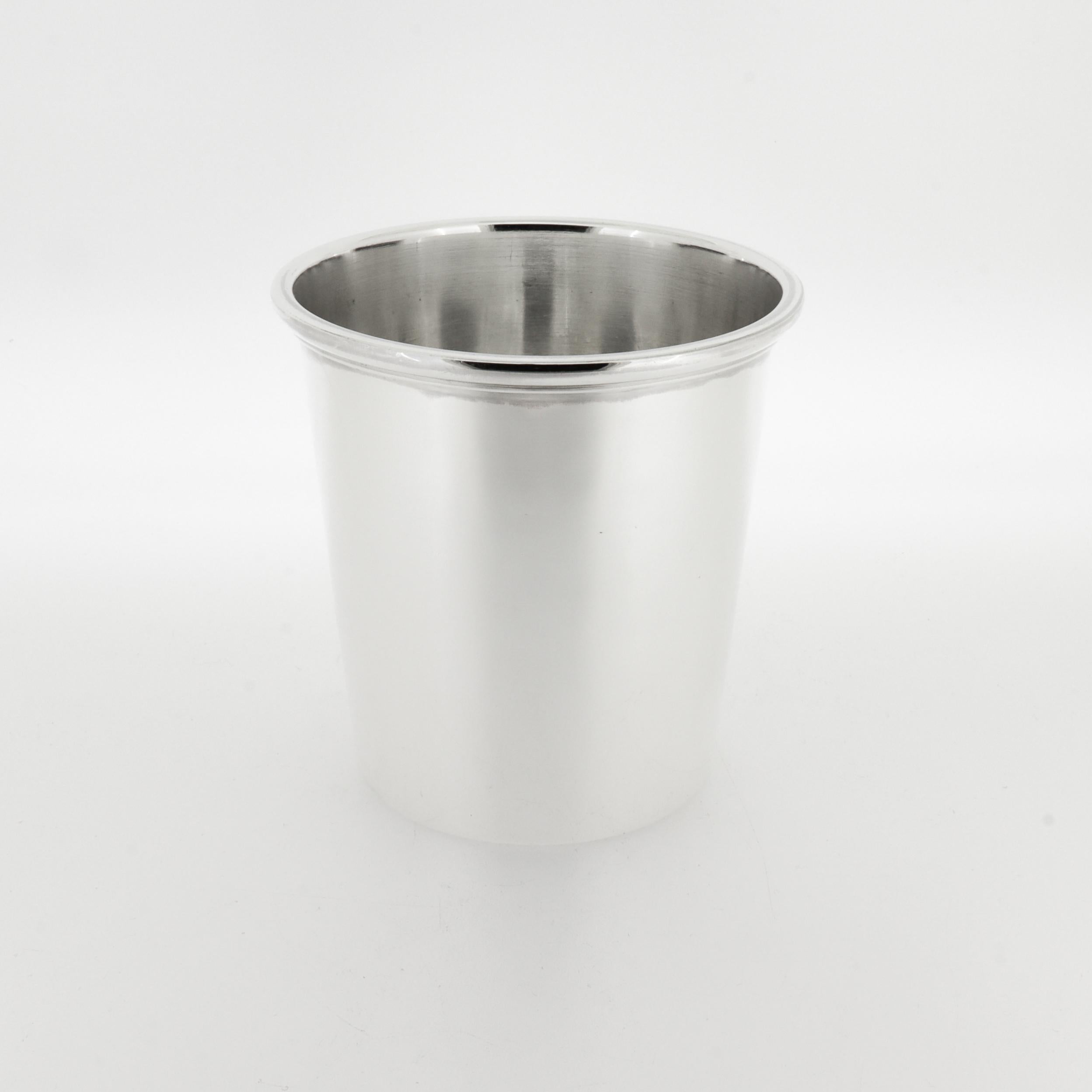 Mid-Century moderno Tiffany & Co. Tazza o tazza Mint Julep in argento Sterling di metà secolo in vendita