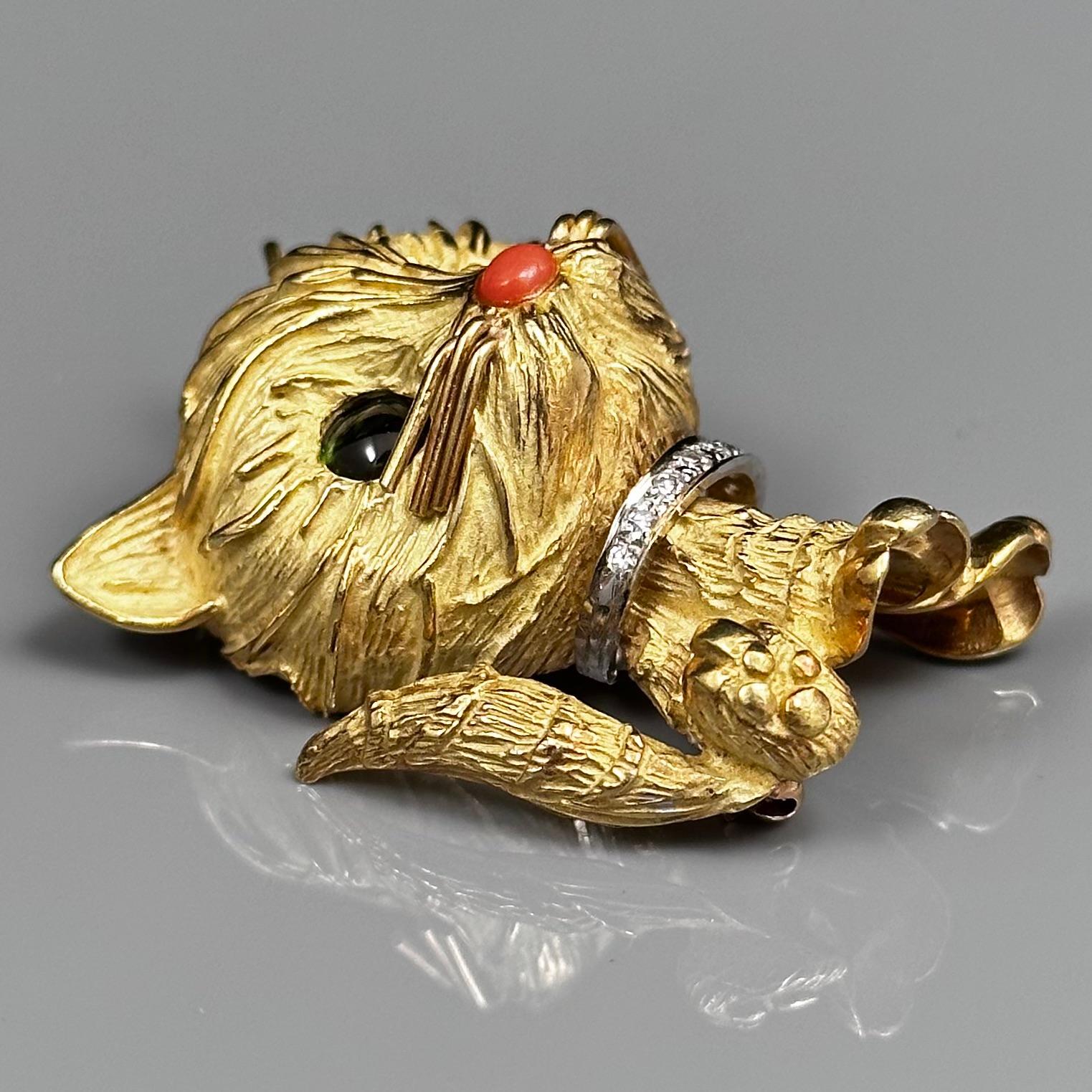 Tiffany & Co. Mid-Century Tourmaline Coral Diamond Kitty Cat Brooch Yellow Gold For Sale 3