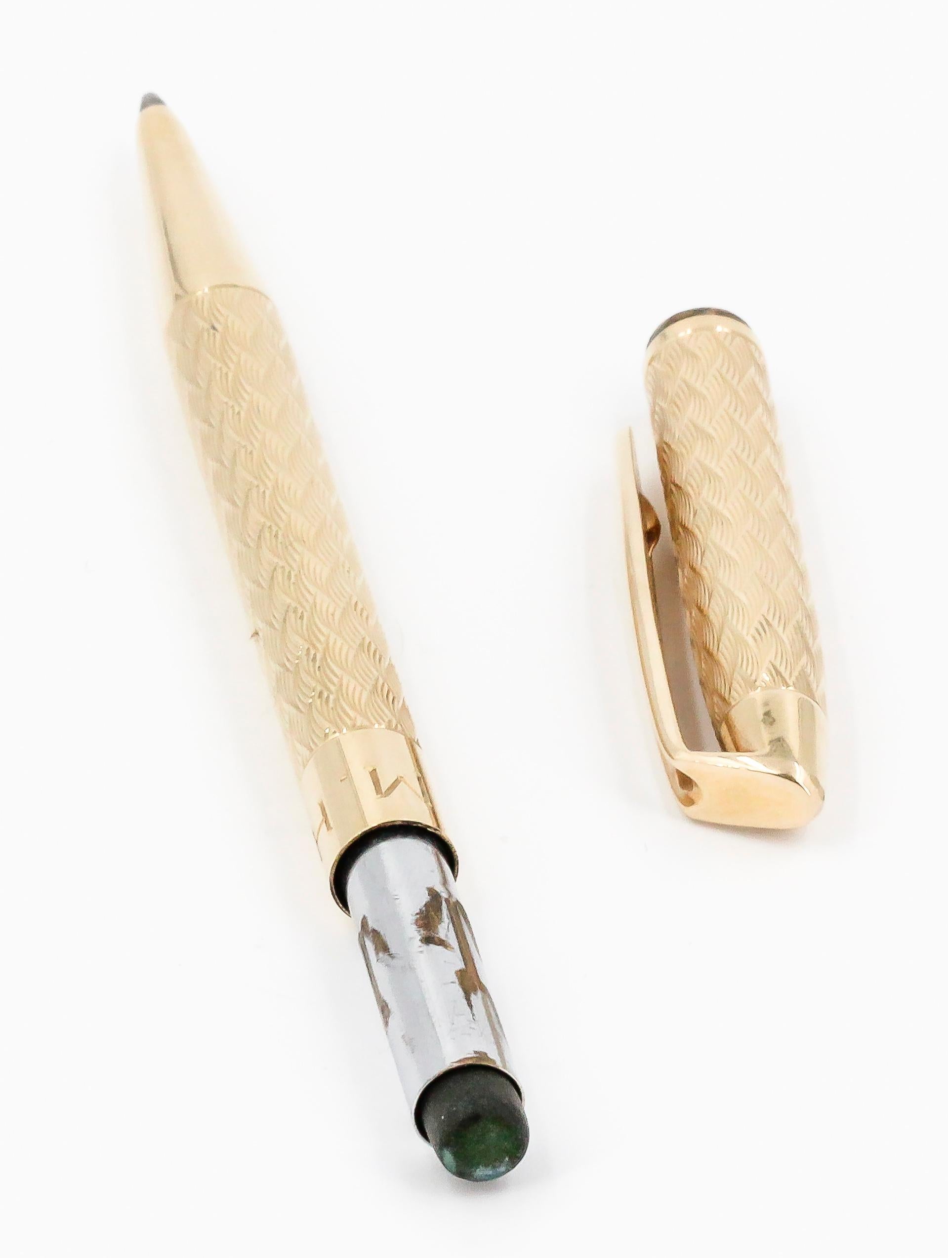 Tiffany & Co. Midcentury Engine Turned 14 Karat Yellow Gold Ballpoint Pen In Good Condition In New York, NY