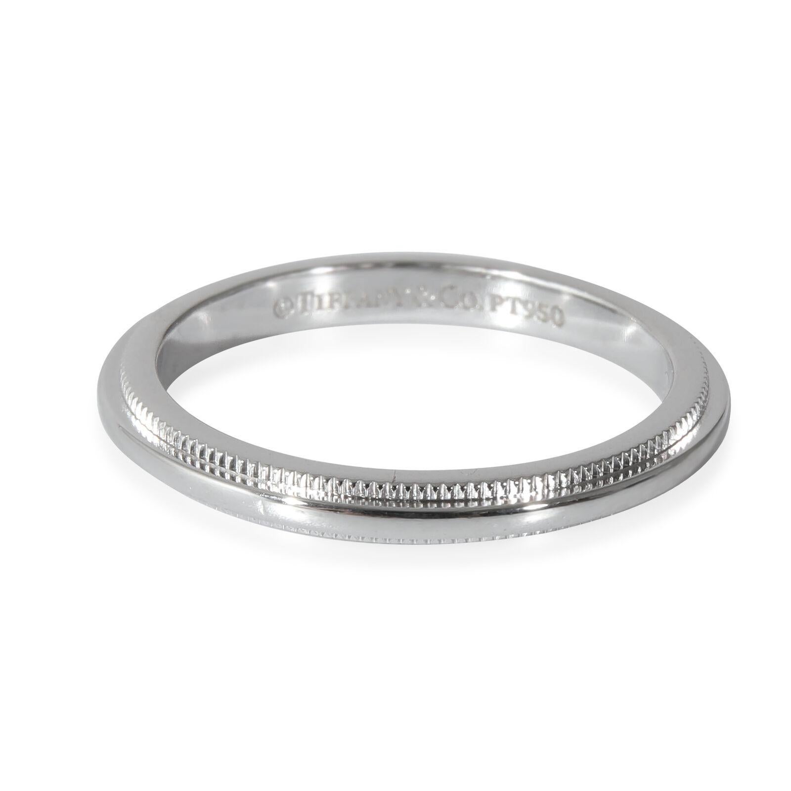Tiffany & Co. Milgrain 2mm Band Ring  in Platinum Size 6 In Excellent Condition For Sale In New York, NY