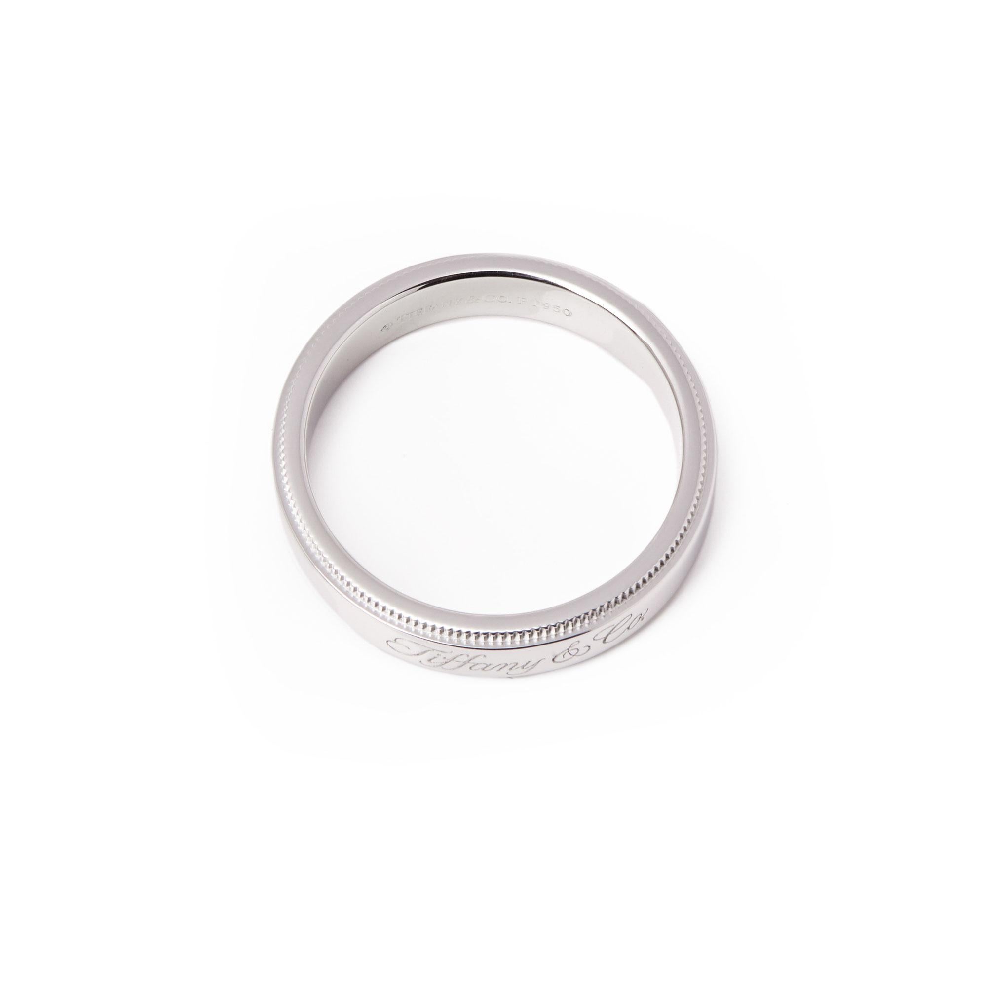 Tiffany & Co. Milgrain Platinum Band Ring Damen im Angebot