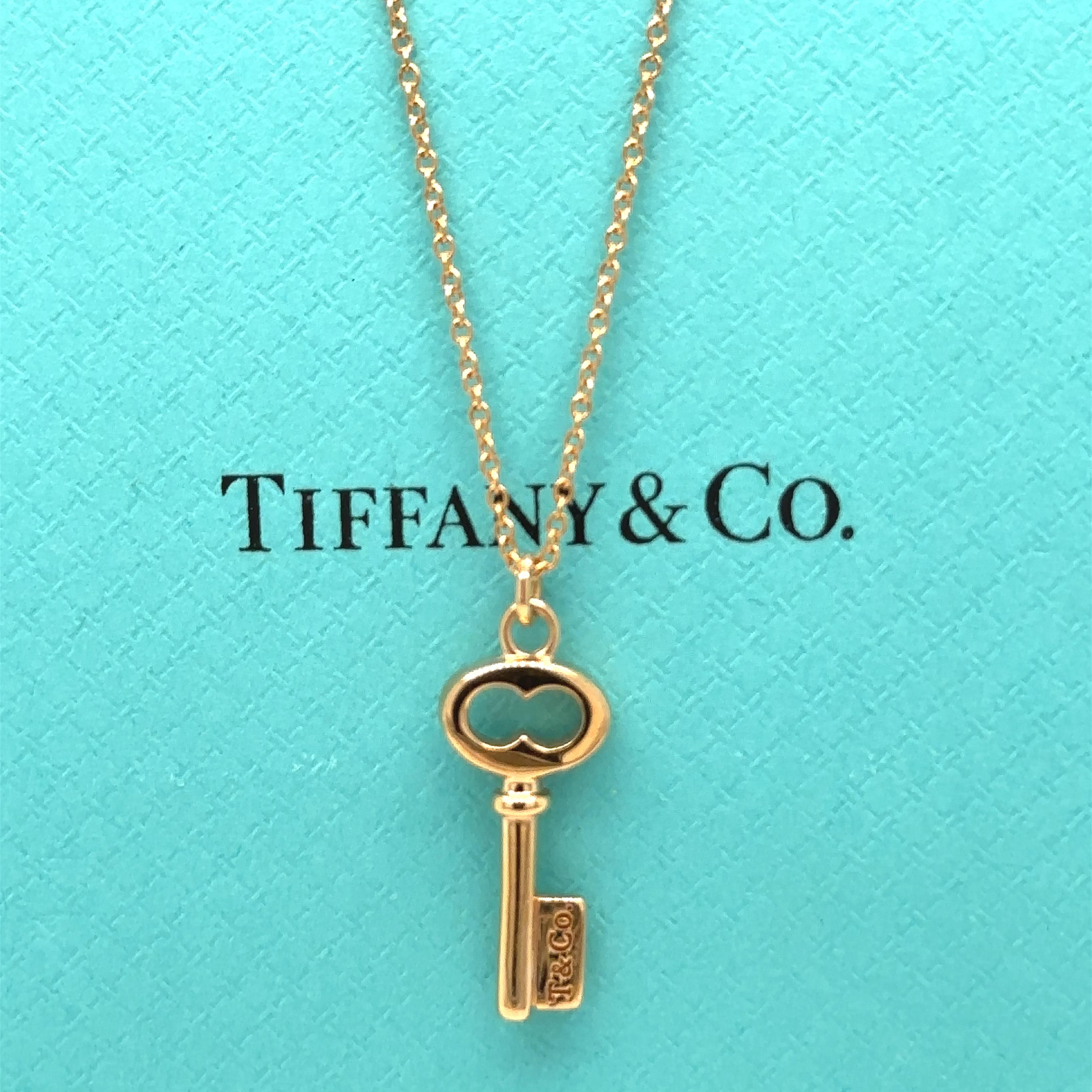 Women's Tiffany & Co Mini Oval Key Pendant