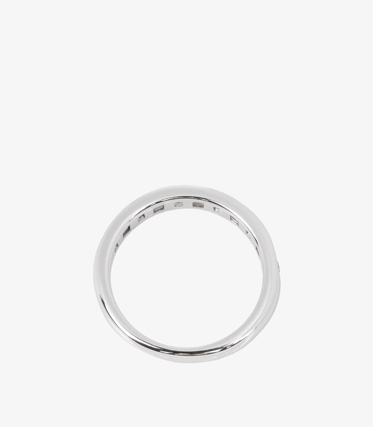 Tiffany & Co. Halbe Ewigkeit Ring aus Platin mit gemischtem Diamantenschliff im Angebot 2