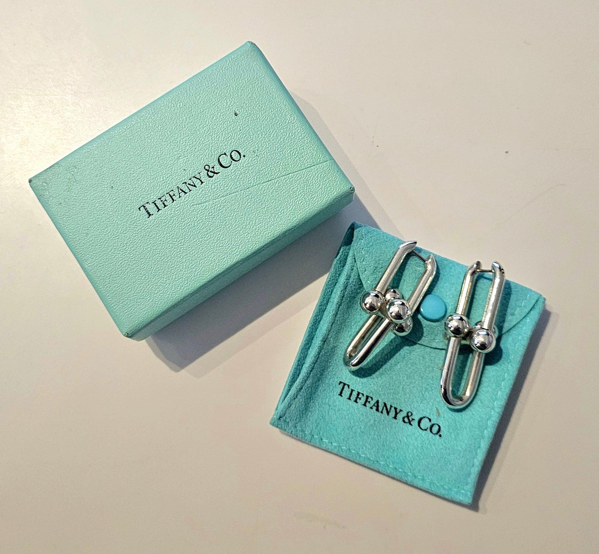 TIFFANY & CO. Modern Hardware Dangles Drops Earrings In .925 Sterling Silver In Excellent Condition In Miami, FL