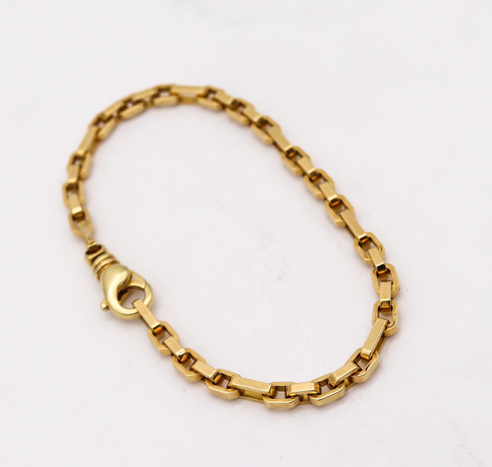 Tiffany & Co. Modernist Fancy Links Bracelet in Solid 18kt Yellow Gold In Excellent Condition In Miami, FL