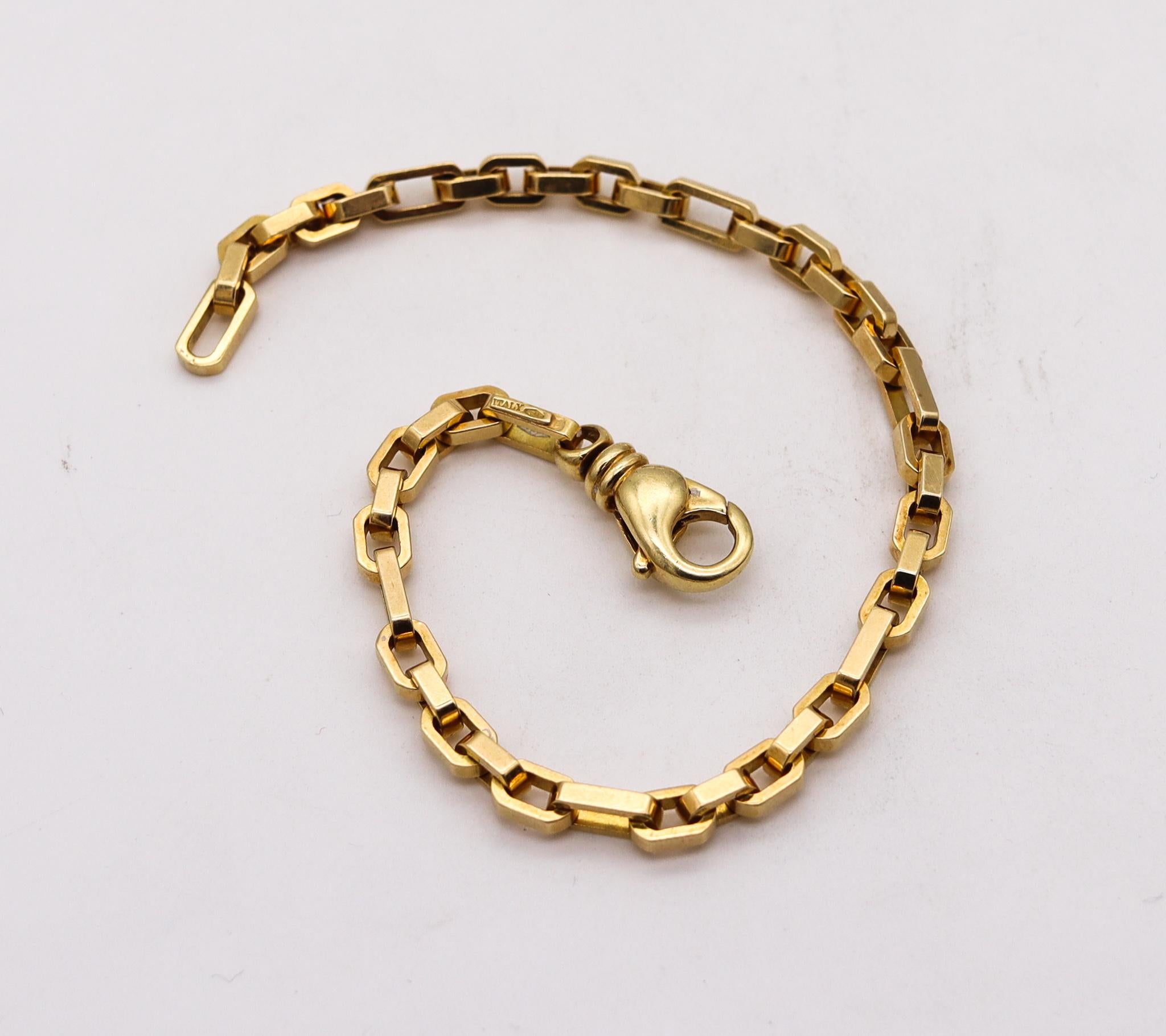 Tiffany & Co. Modernist Fancy Links Bracelet in Solid 18kt Yellow Gold 2