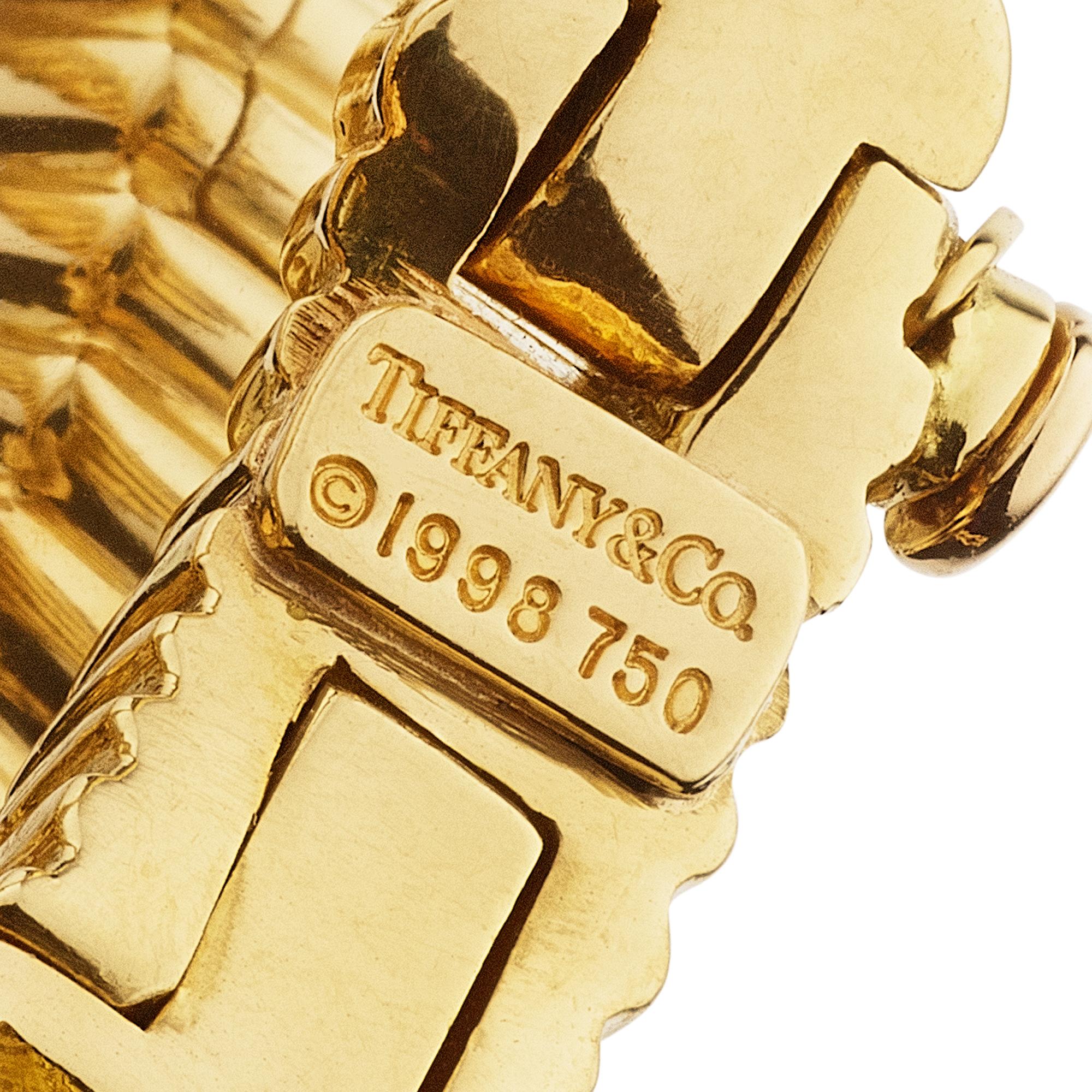 Tiffany & Co. Modernist Gold Textured Link Armband im Zustand „Hervorragend“ in Greenwich, CT