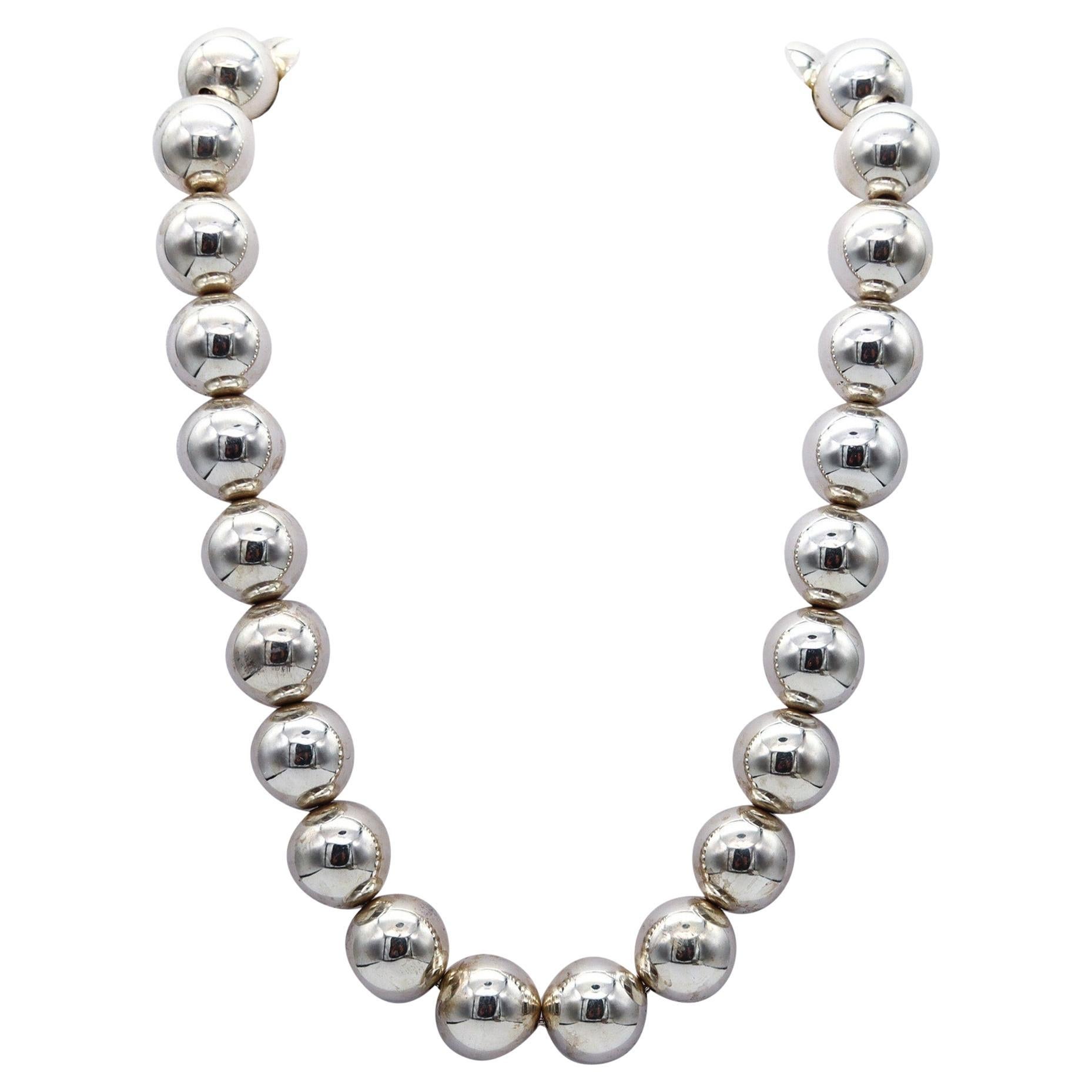 What is the 925 on Tiffany jewelry?