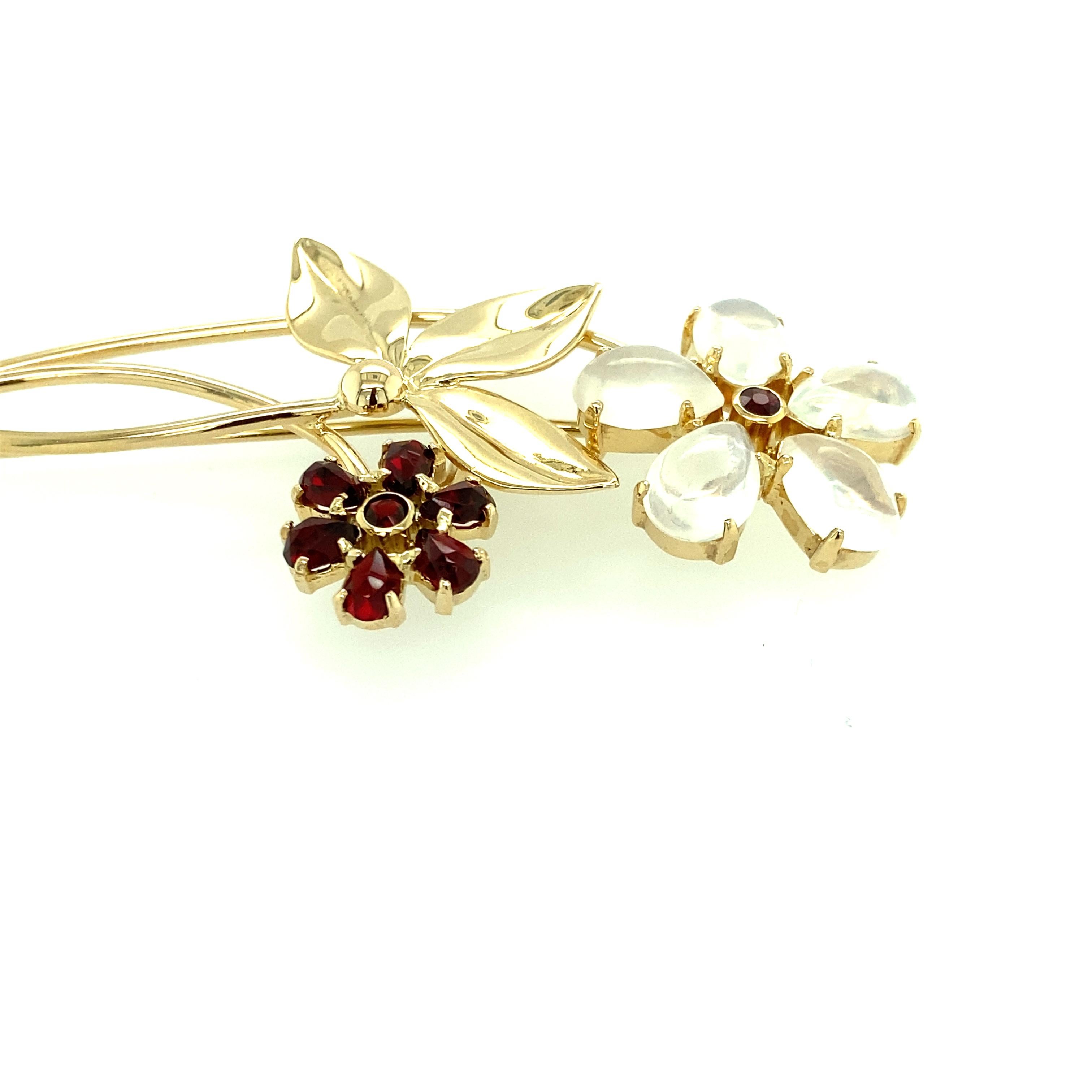 Tiffany & Co. Moonstone and Garnet Flower Pin. 1940s. For Sale 1