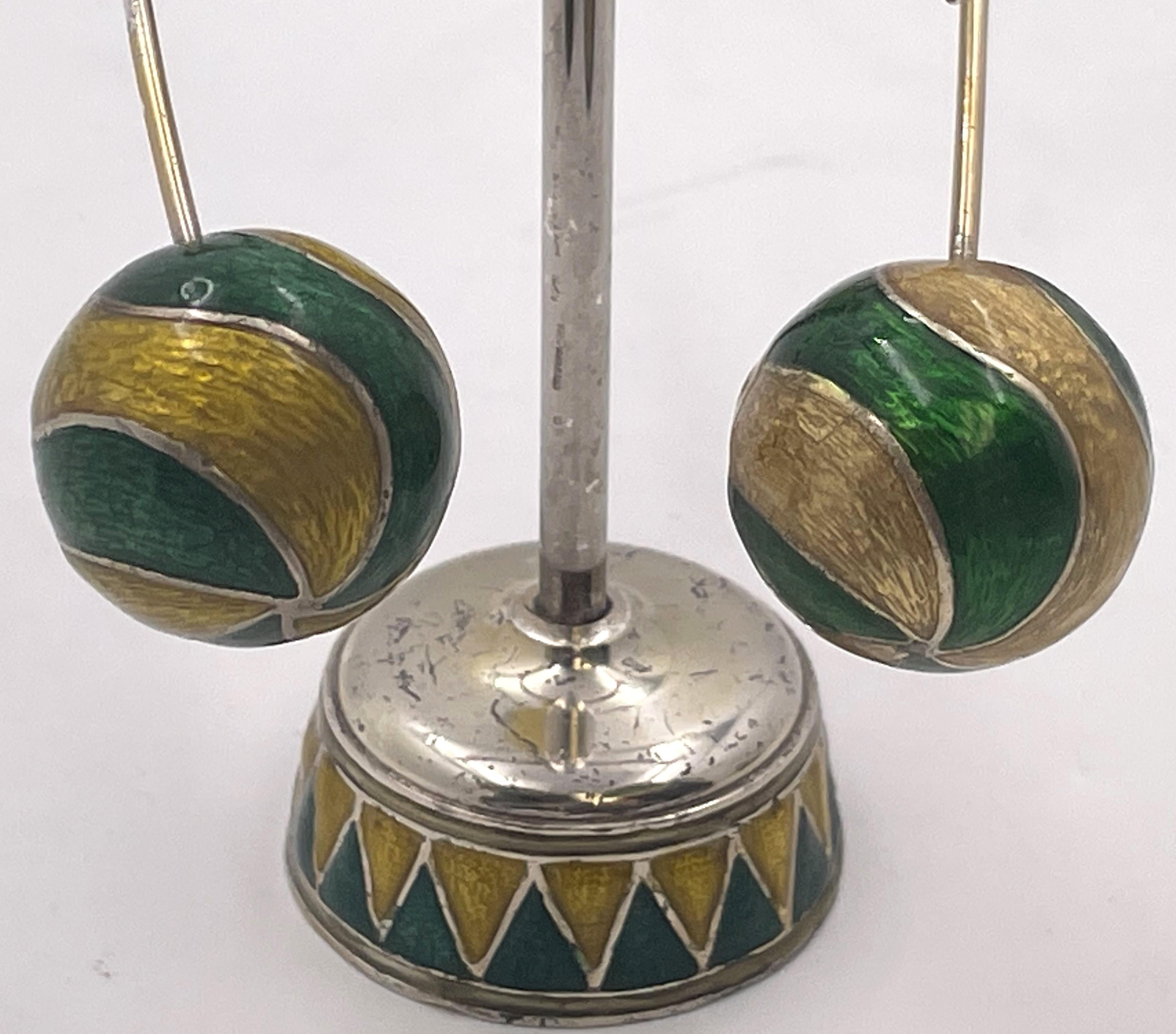 Argento Tiffany & Co. Set di 2 statuette del circo acrobatico A.A. Moore in argento e smalto in vendita