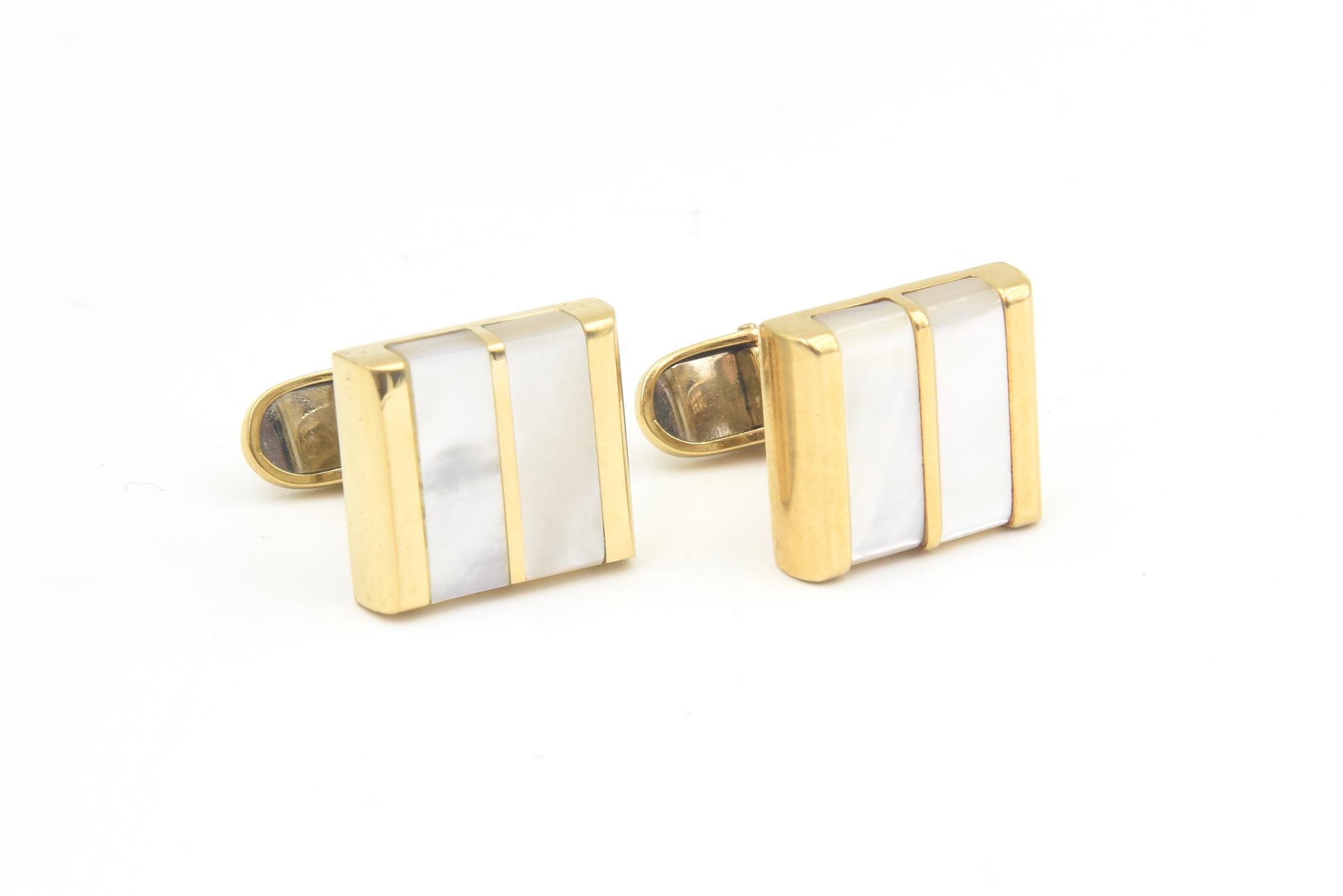 Tiffany & Co. Mother of Pearl Yellow Gold Square Cufflinks For Sale 1