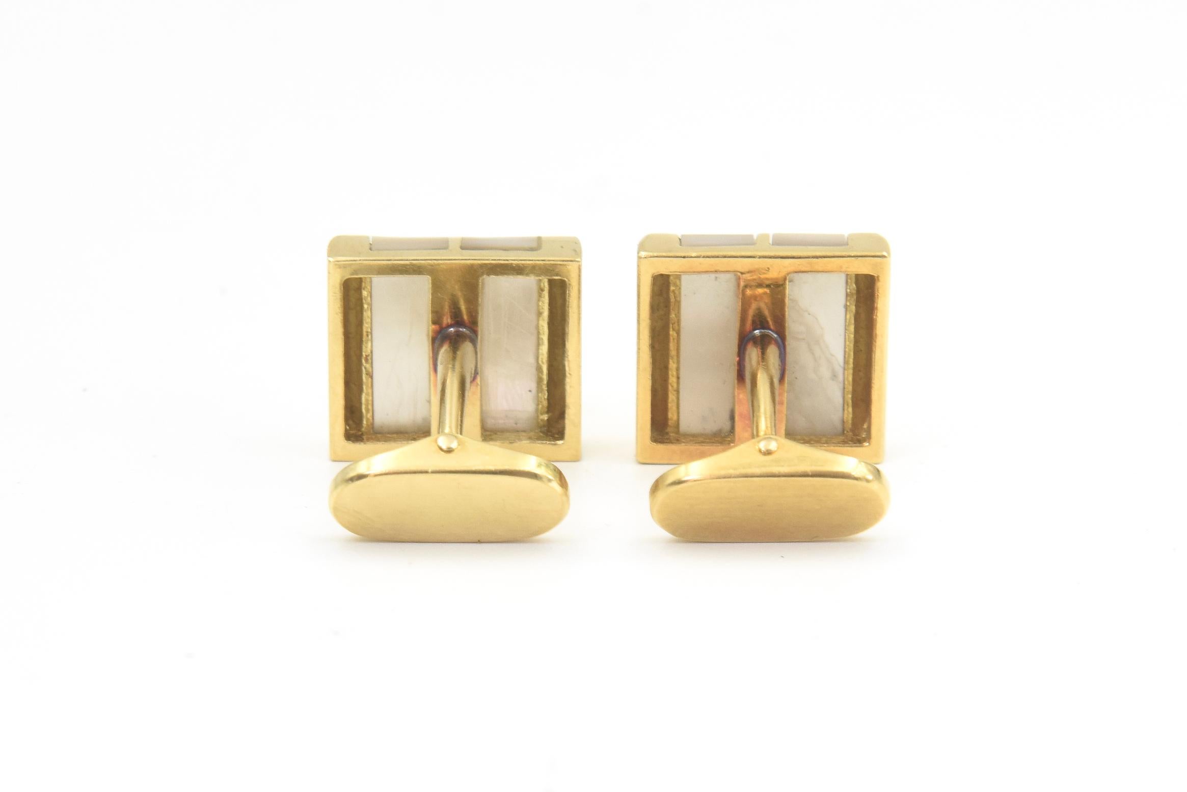 Tiffany & Co. Mother of Pearl Yellow Gold Square Cufflinks For Sale 3