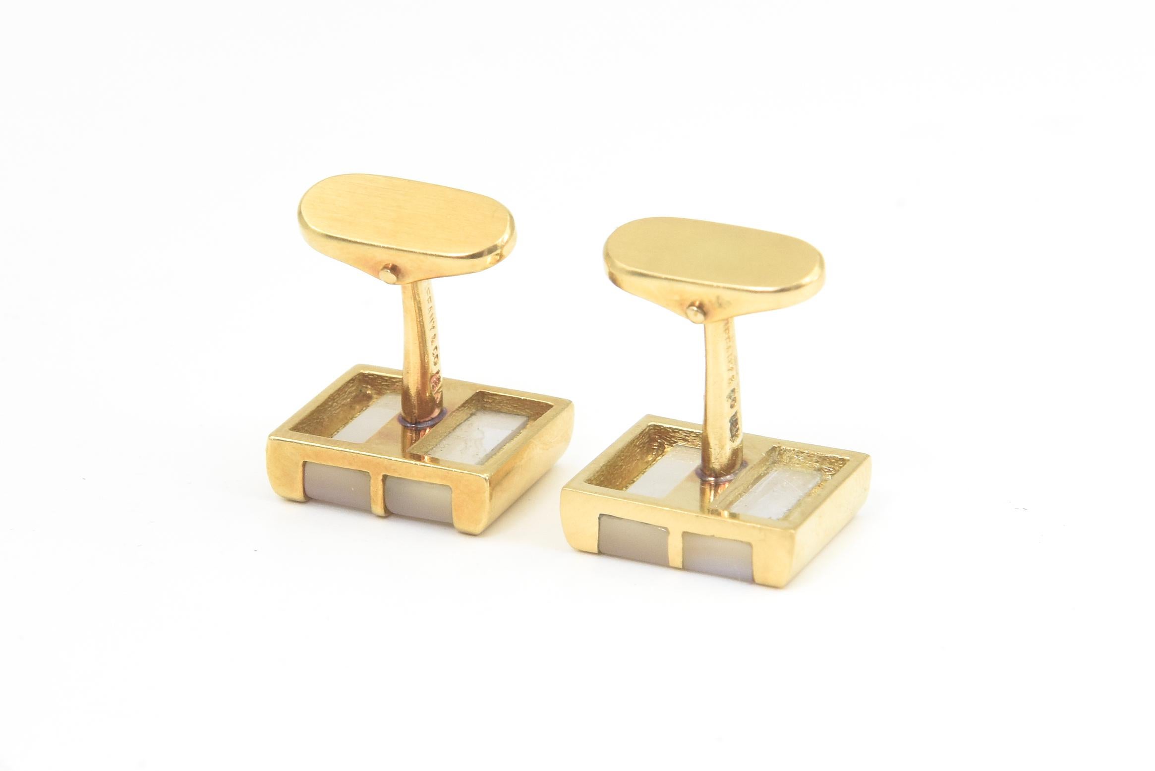 Tiffany & Co. Mother of Pearl Yellow Gold Square Cufflinks For Sale 5