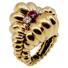 Retro Tiffany & Co. Multi-Dome Gold Ruby Diamond Ring