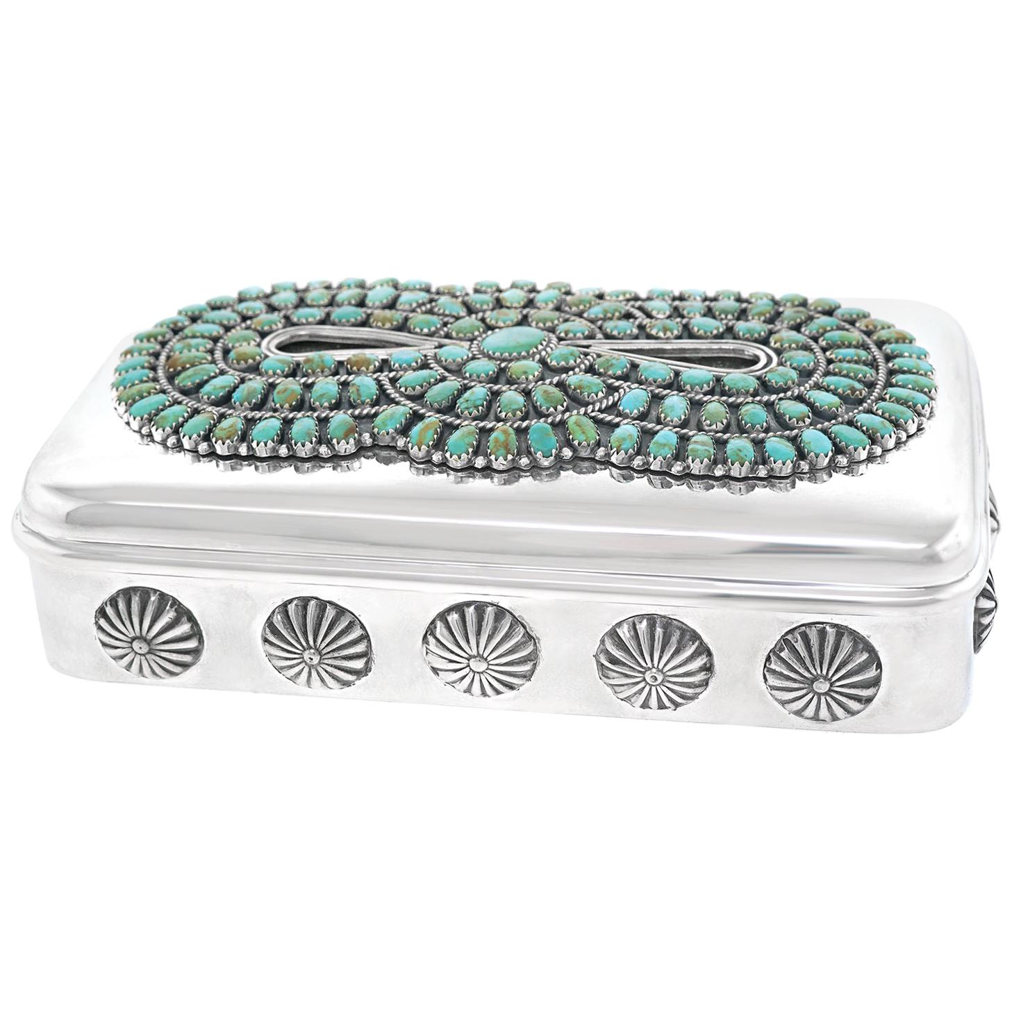 Tiffany & Co. Boîte en argent sterling décorée de Navajo-Element