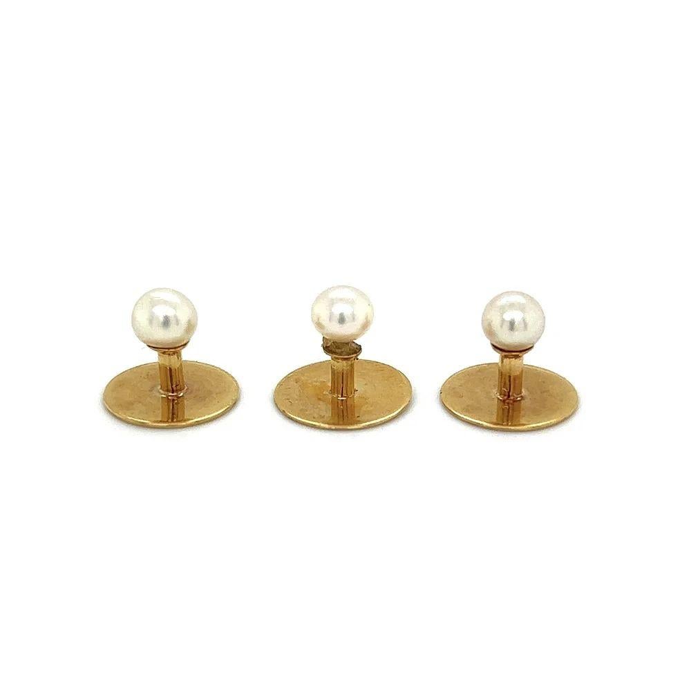 Round Cut TIFFANY & CO New York 3 Pearl and Gold Stud Set in Original Tiffany & Co Box For Sale