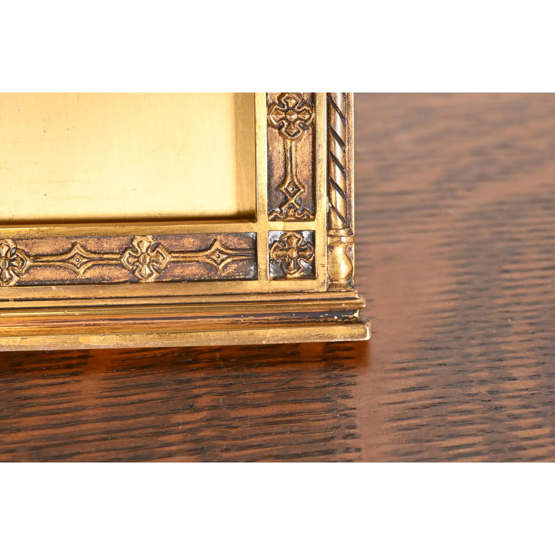 Tiffany & Co. New York Art Nouveau Bronze Doré Large Picture Frame For Sale 4