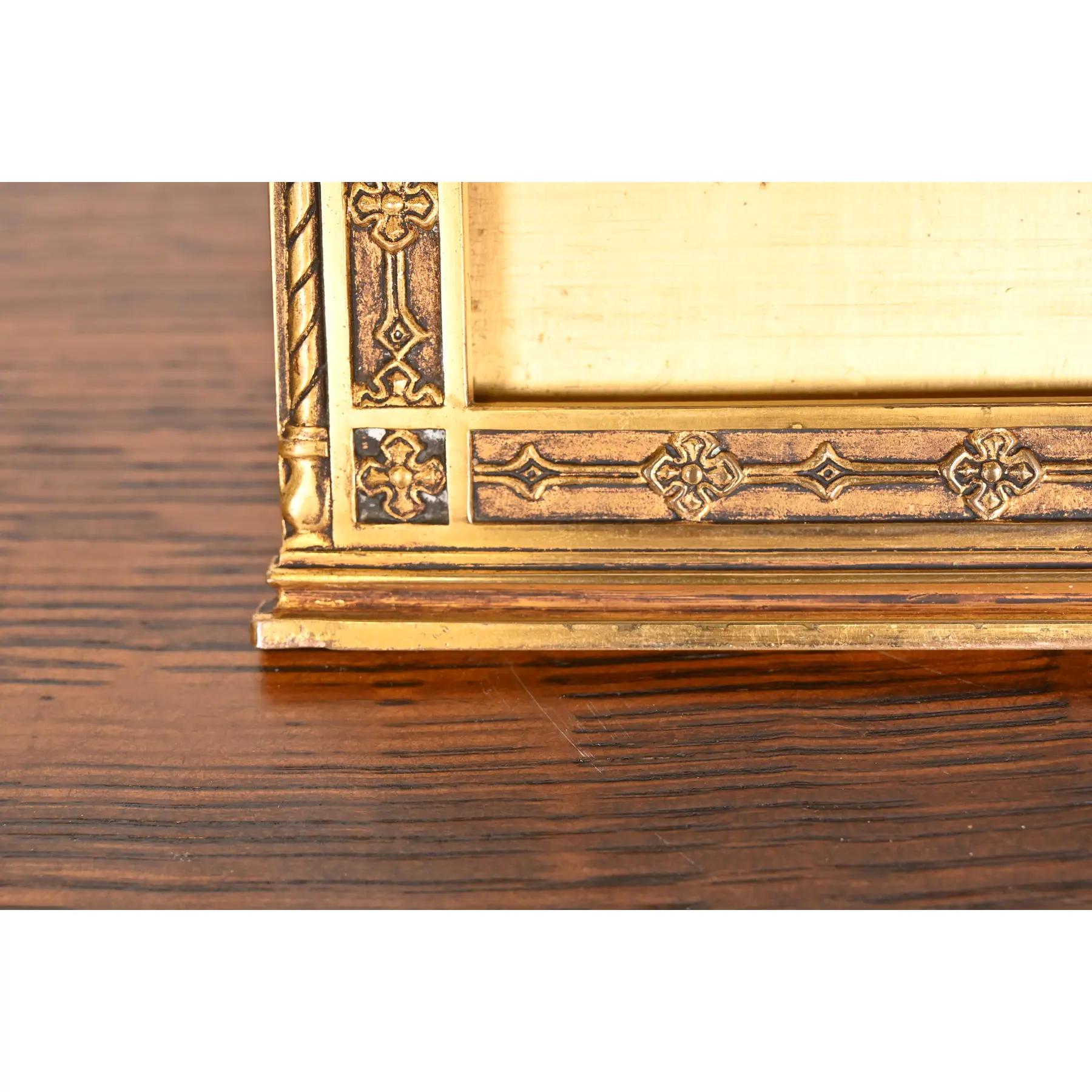 Tiffany & Co. New York Art Nouveau Bronze Doré Large Picture Frame For Sale 3