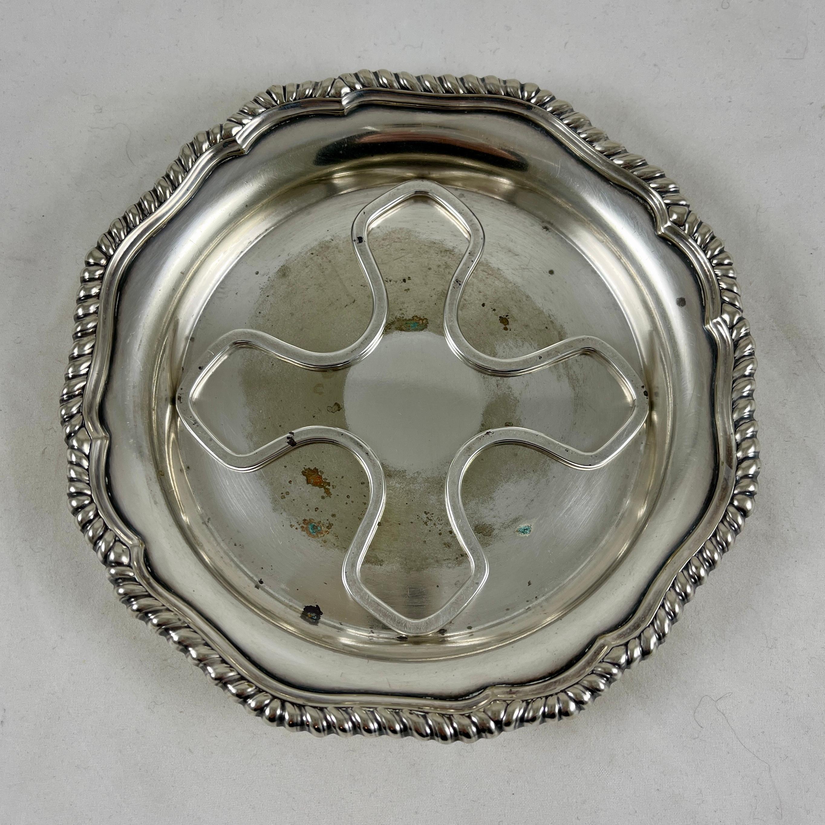 20th Century Tiffany & Co. New York Silver Plate Wine Bottle Coaster with Liner Insert For Sale