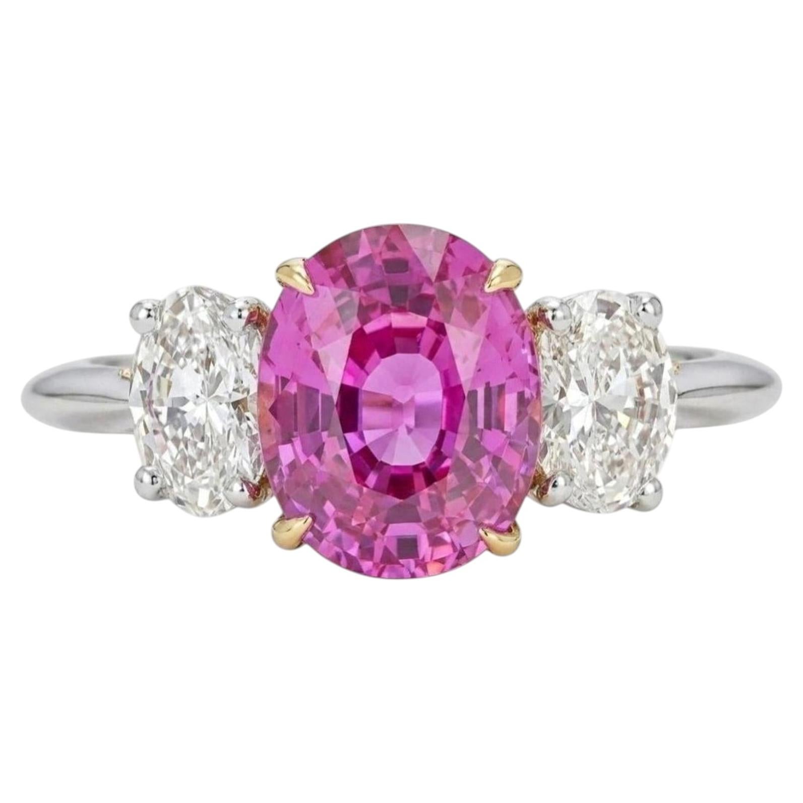 Tiffany & Co. Anello a tre pietre con diamante e zaffiro rosa senza calore, 3,57 carati