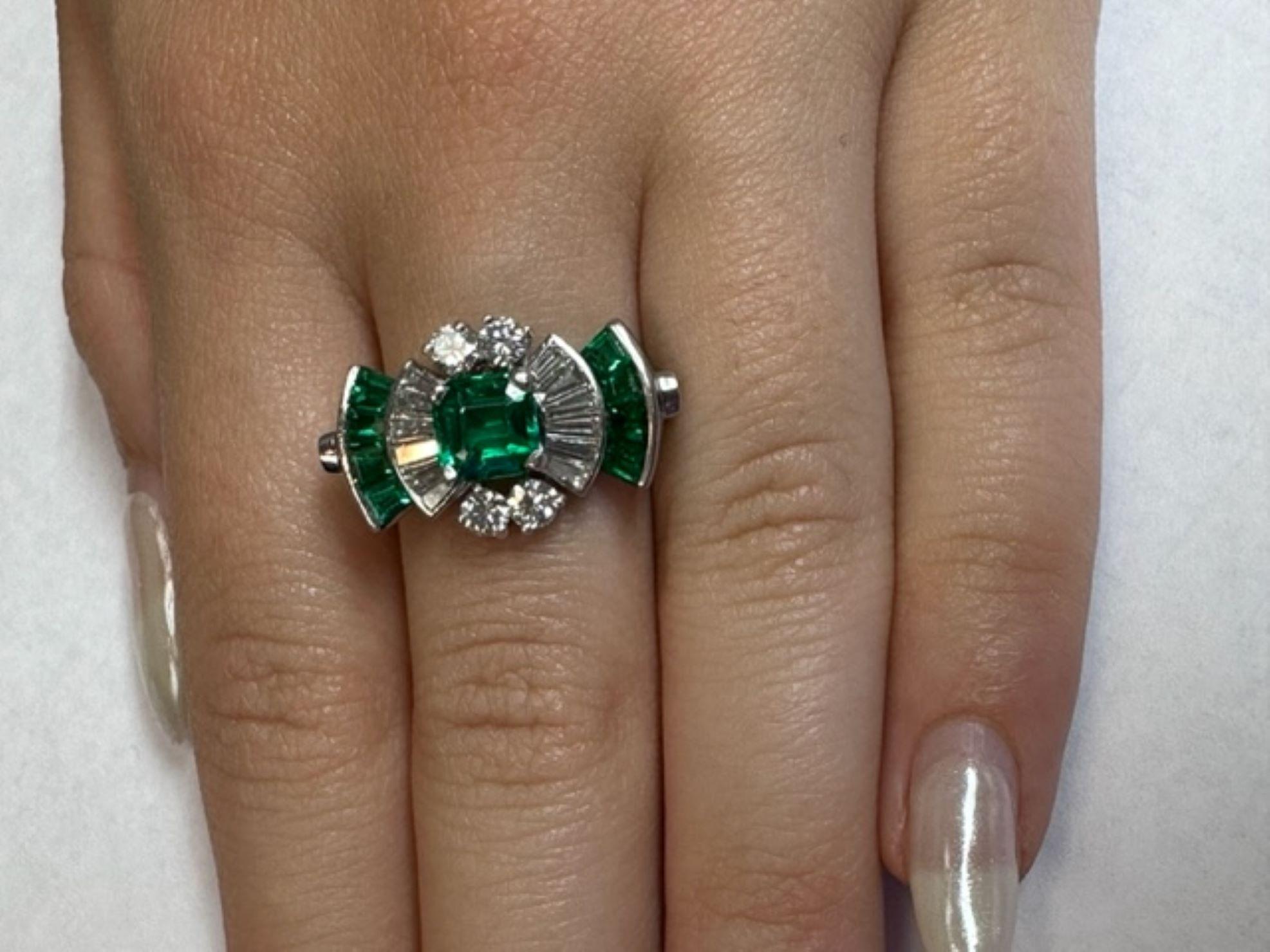 Tiffany & Co. No Oil Colombian  Emerald Diamond Retro Ring  2