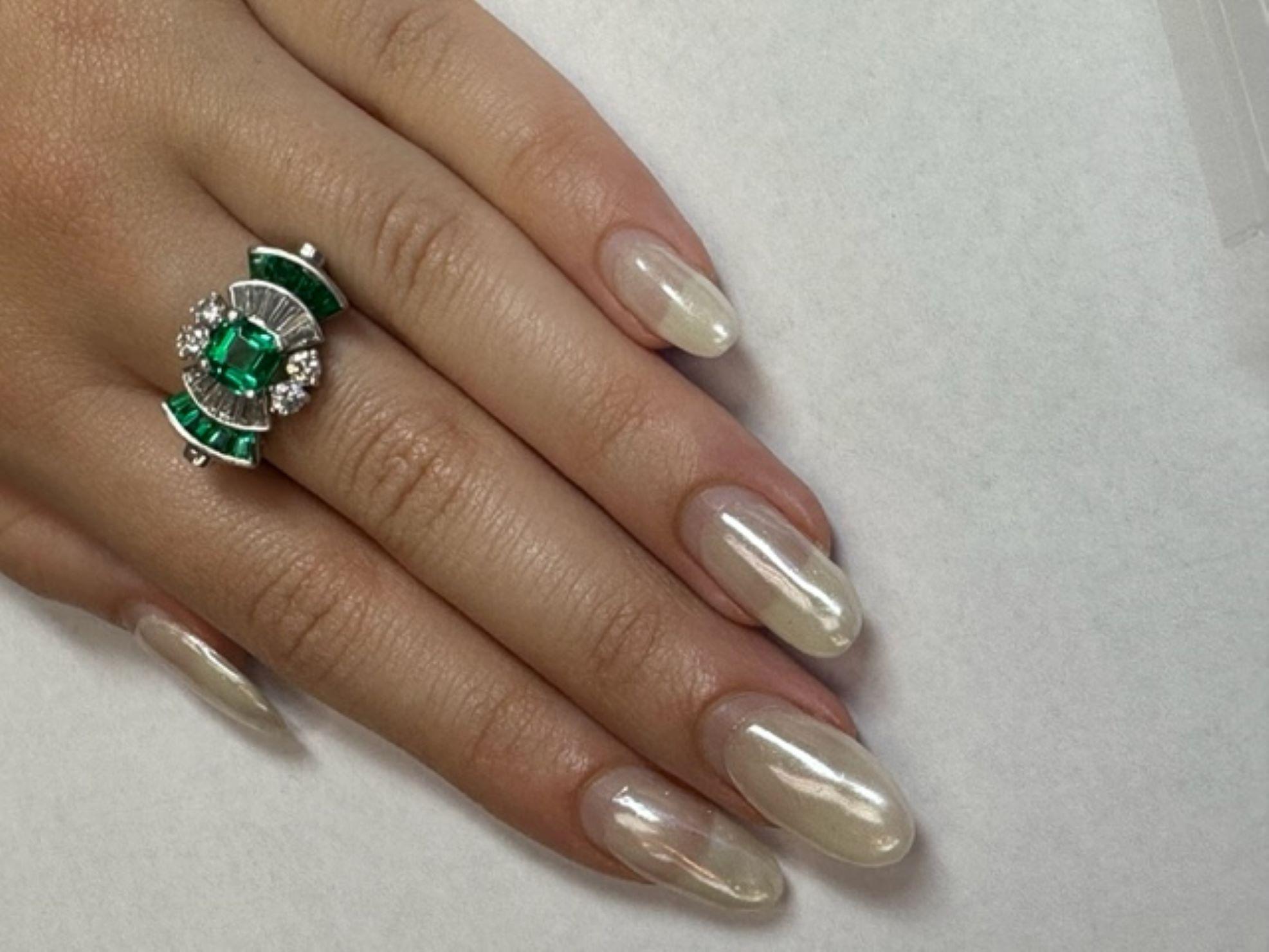 Tiffany & Co. No Oil Colombian  Emerald Diamond Retro Ring  For Sale 3