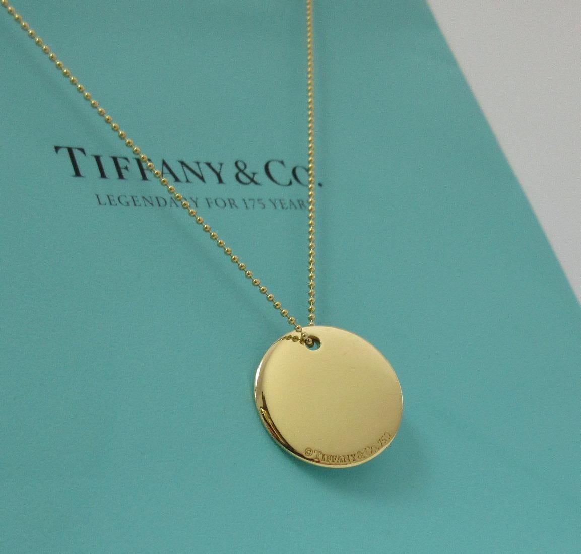 TIFFANY & Co. Notes 18K Gold Alphabet Letter B Disc Round Pendant Necklace LARGE 2