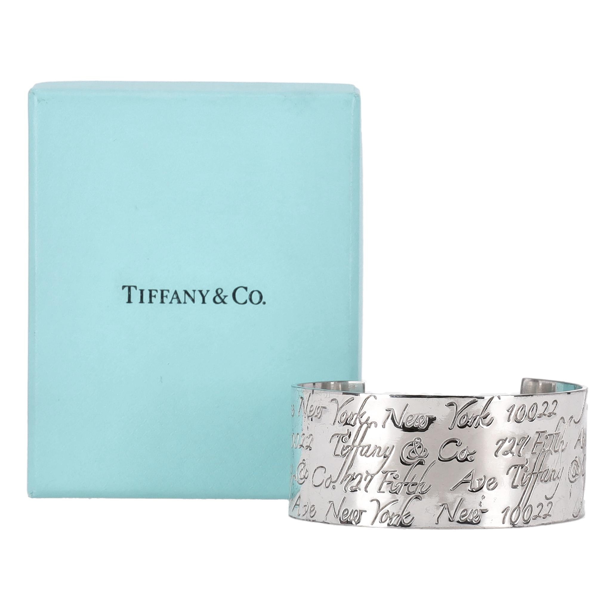Tiffany & Co. Colección Notes Brazalete de plata de ley 925 vintage en Bueno estado para la venta en London, GB
