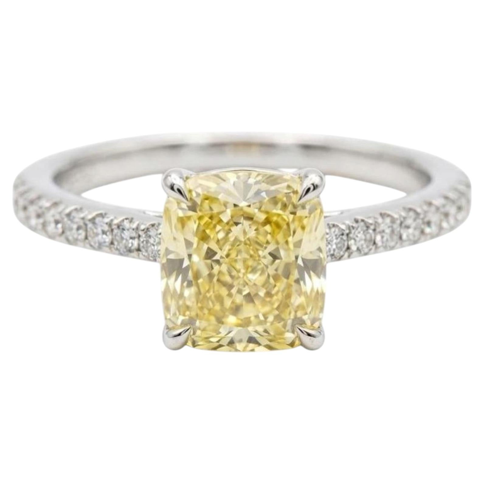 Tiffany & Co Novo 1,40 ct Anillo de compromiso con diamante amarillo fantasía Platino 18K