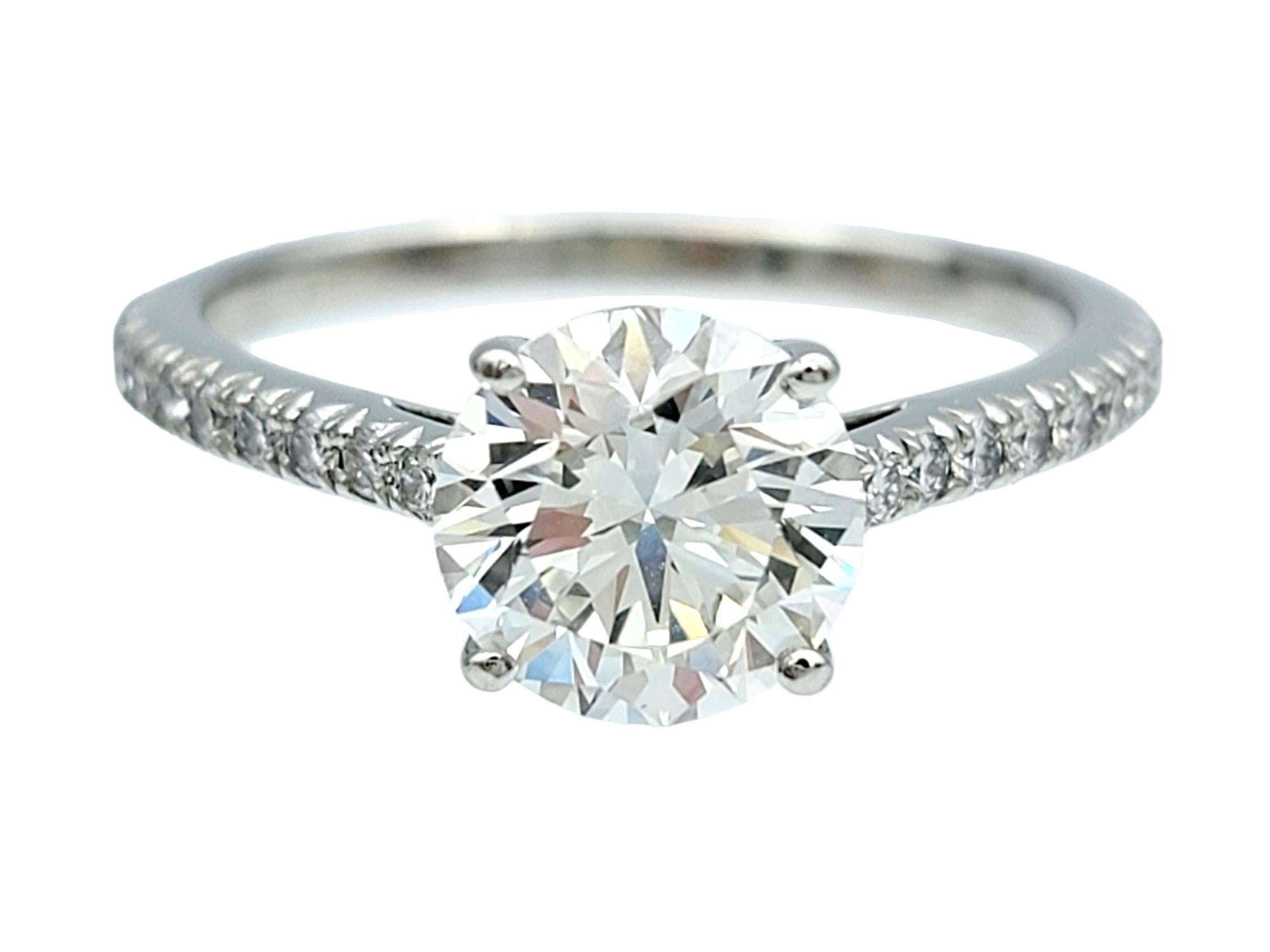 Contemporain Tiffany & Co. Novo, bague de fiançailles solitaire en platine sertie de diamants de 1,46 carat en vente