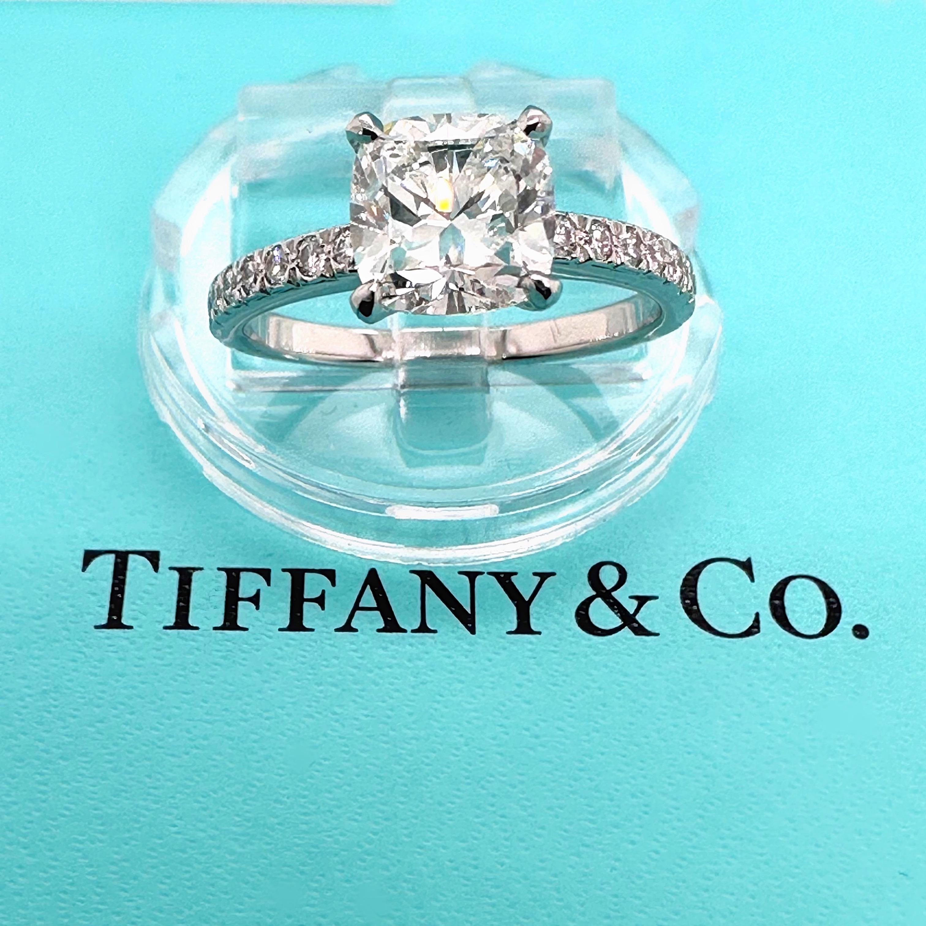 Tiffany & Co. Novo 1.47 Tcw Cushion Diamond Eng Ring Pave Diamond Platinum Band For Sale 1
