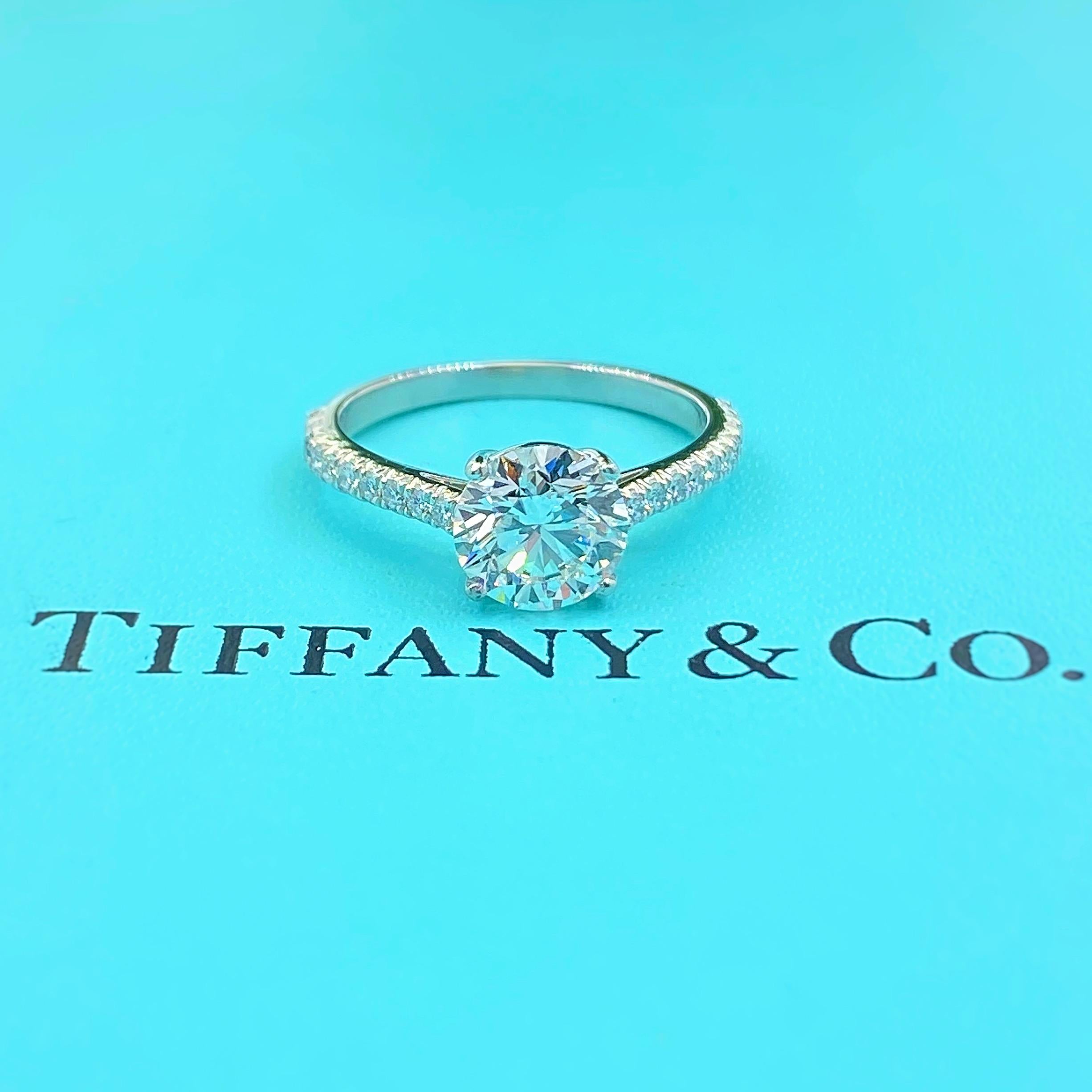 Tiffany & Co NOVO 1.62 Carat E VS1 Round Diamond Engagement Ring 2