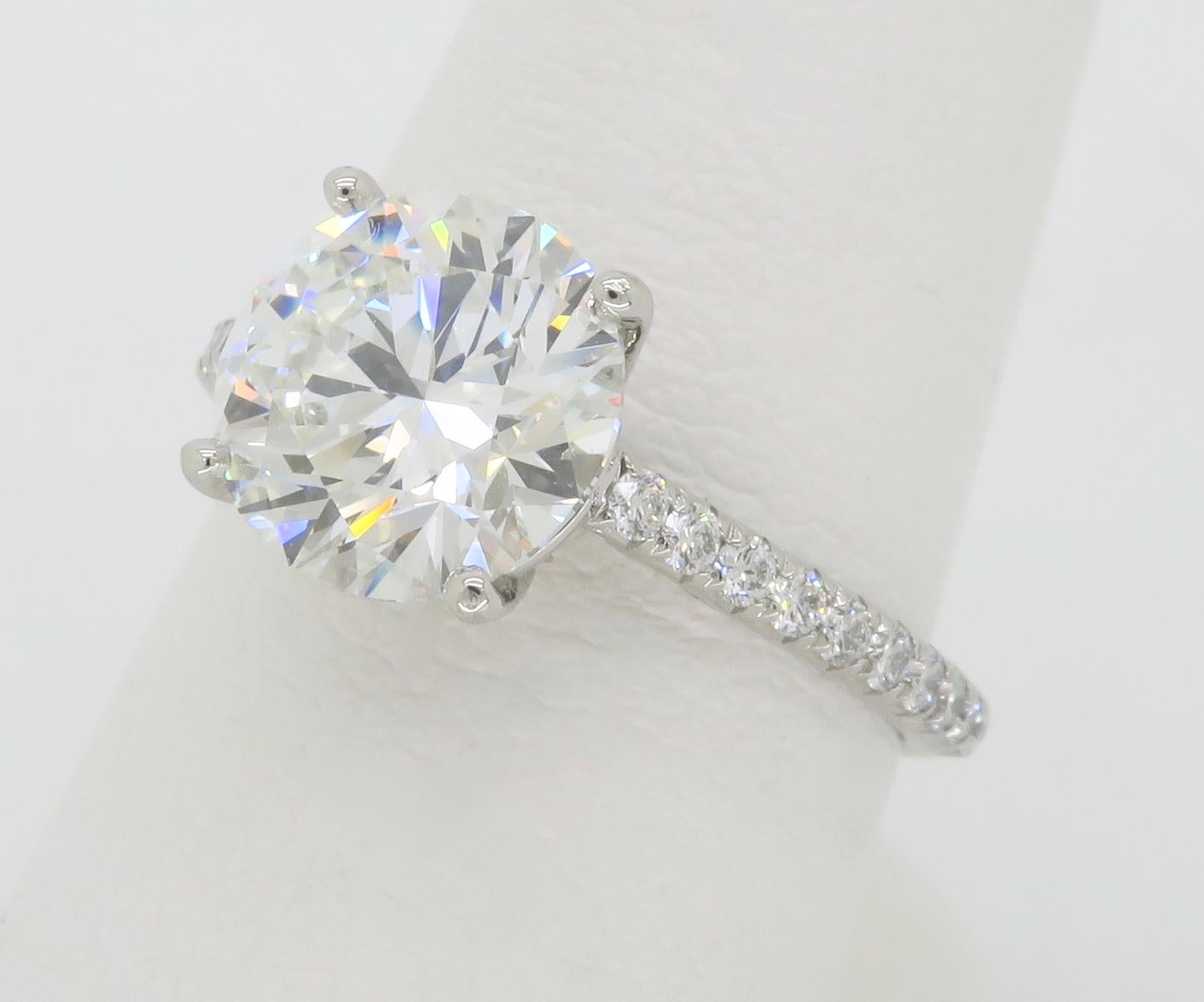 Tiffany & Co. Novo 2.24CTW Diamond Engagement Ring In New Condition In Webster, NY