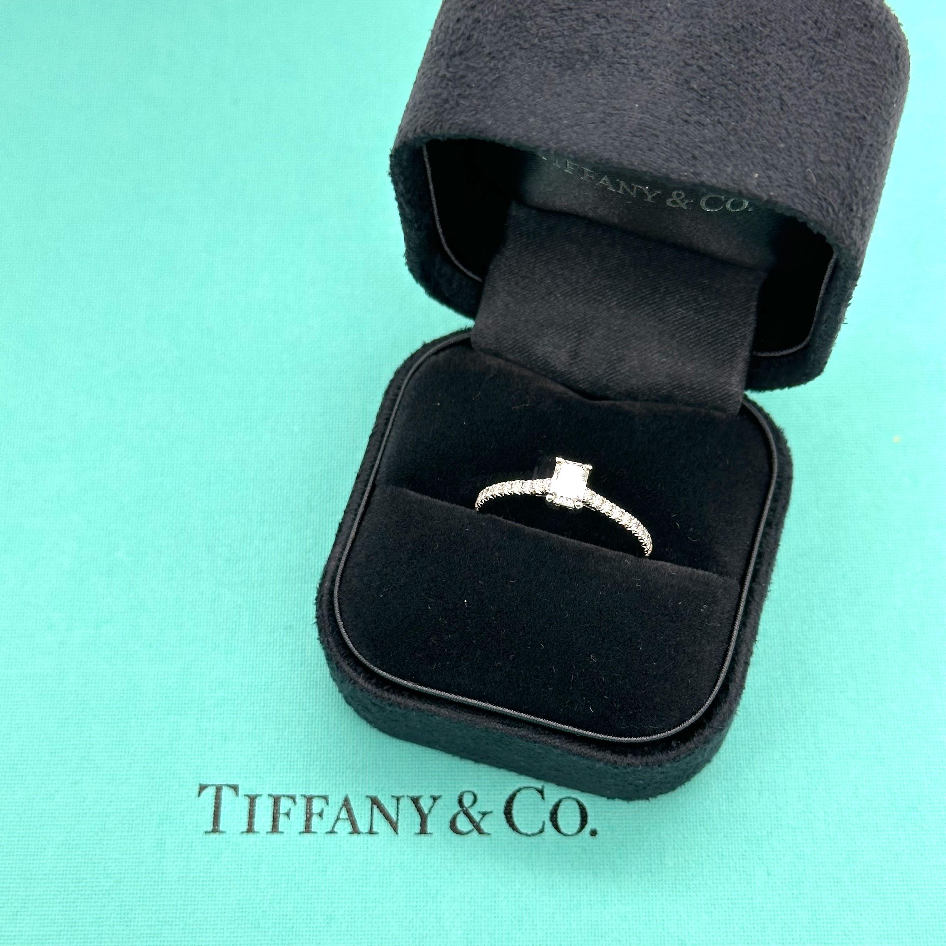 Tiffany & Co NOVO Emerald Diamond RB Diamonds Band 0.61tcw Plat Engagement Ring For Sale 1