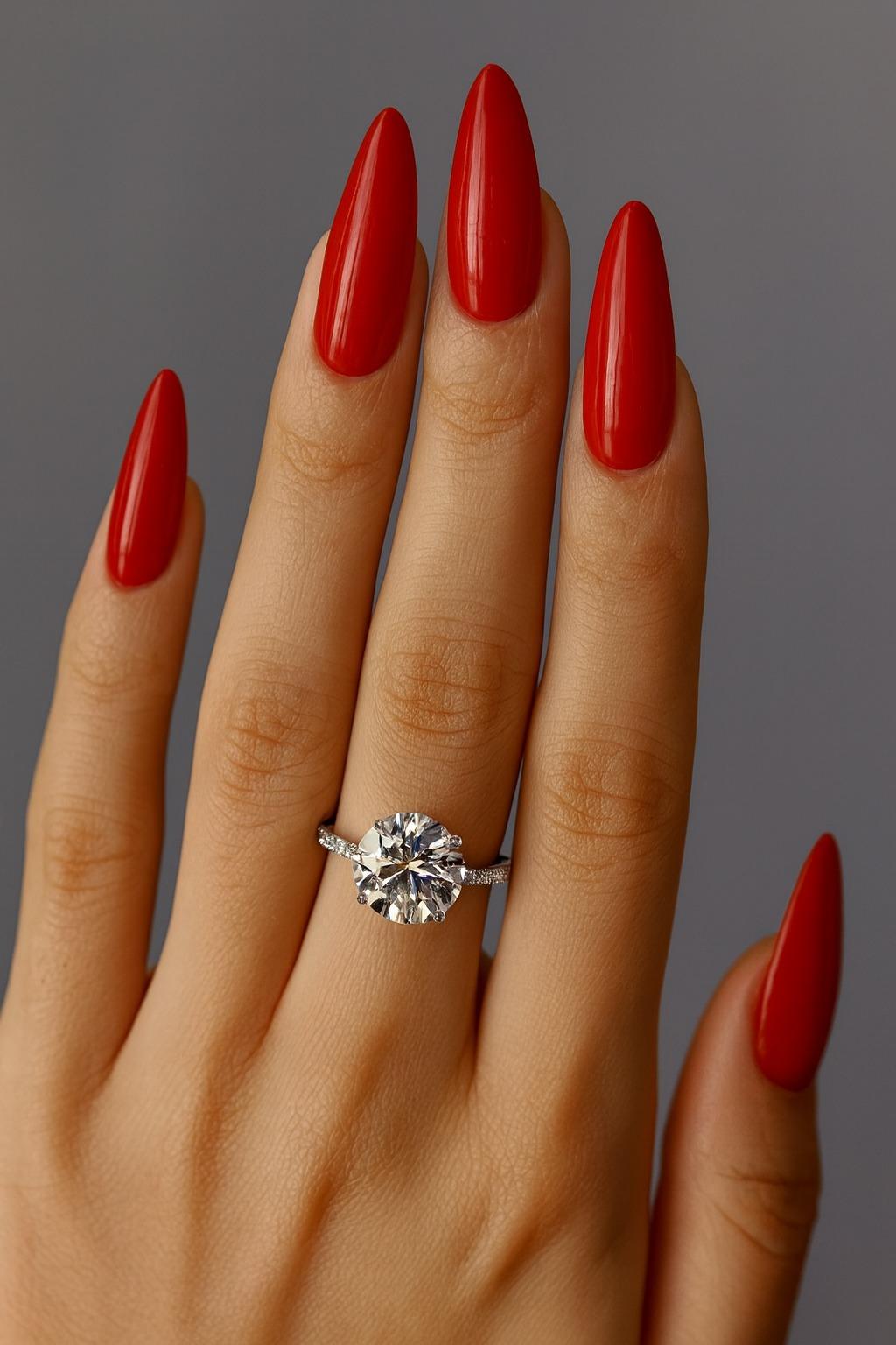 Tiffany & Co. Novo Round Diamond Platinum Engagement Ring In Excellent Condition For Sale In Chicago, IL