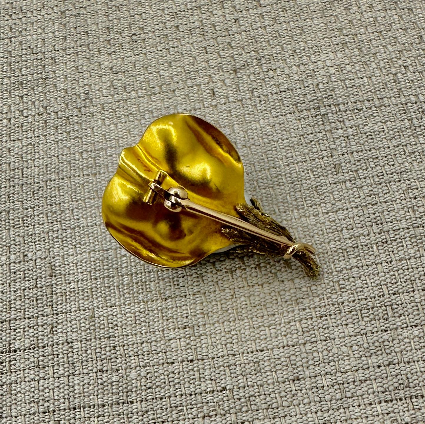 Tiffany & Co. Old Mine Diamond Enamel Flower Lily Brooch Pin 1900 Antique Gold For Sale 7