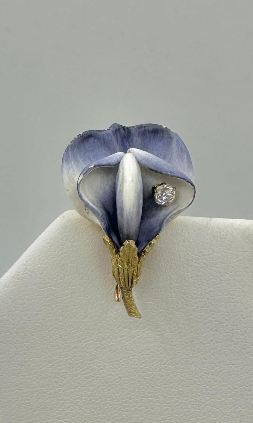 Tiffany & Co. Old Mine Diamond Enamel Flower Lily Brooch Pin 1900 Antique Gold In Good Condition For Sale In New York, NY
