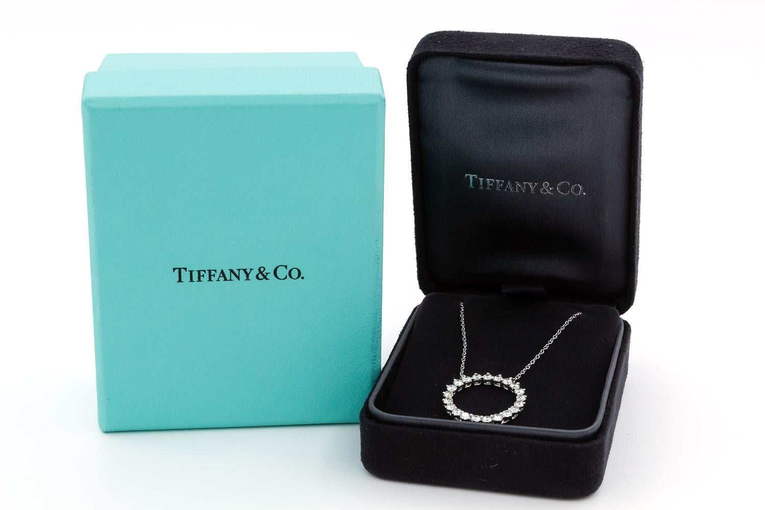 Tiffany & Co. Open Circle Platinum & Diamond Medium Pendant Necklace 5