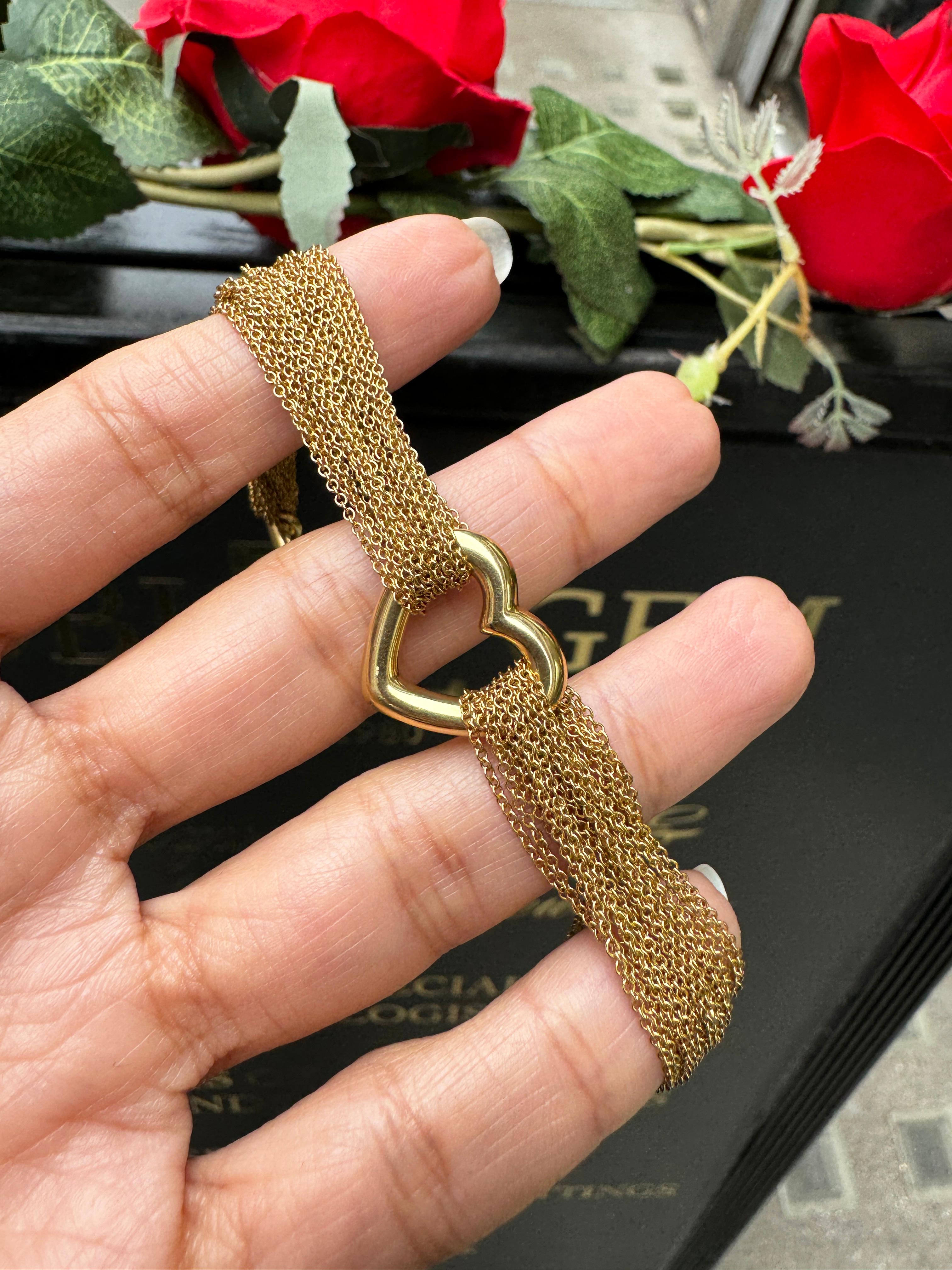 Moderne Tiffany & Co. Bracelet à chaînes multiples en or jaune 18 carats avec fermoir à bascule en vente