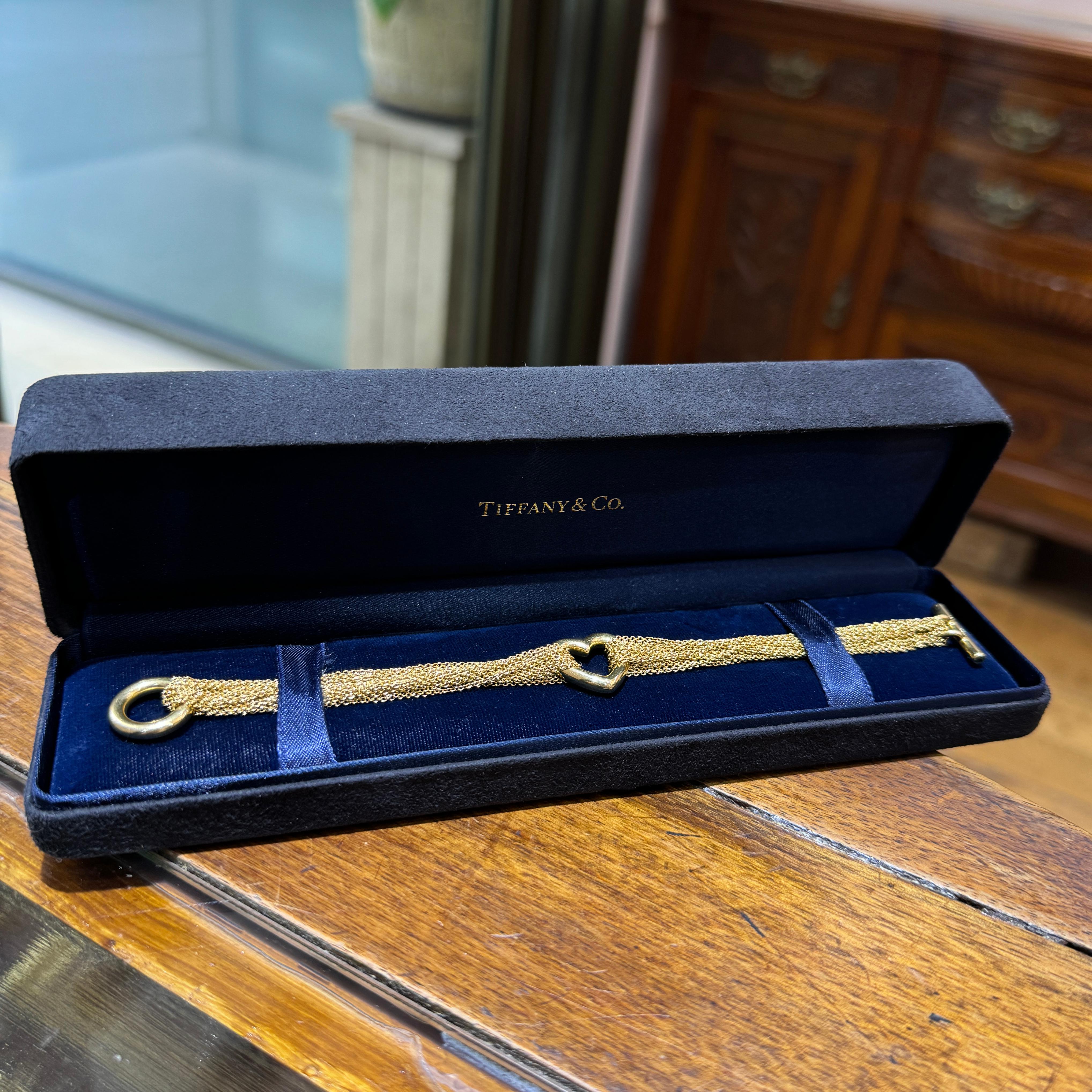 Tiffany & Co. Bracelet à chaînes multiples en or jaune 18 carats avec fermoir à bascule Unisexe en vente