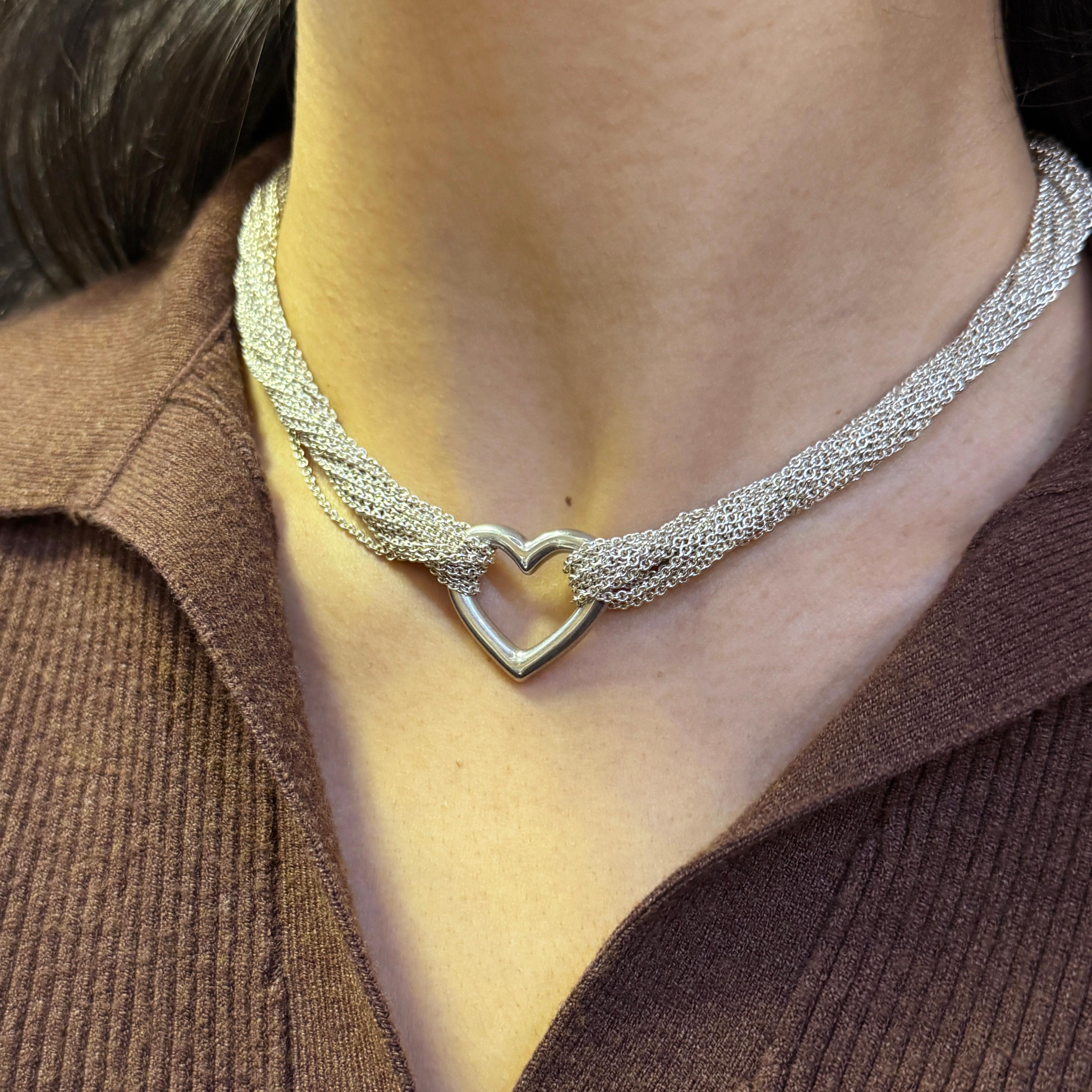 Tiffany & Co. Collana d'argento con catena multipla a cuore aperto e chiusura a ginocchiera in vendita 1