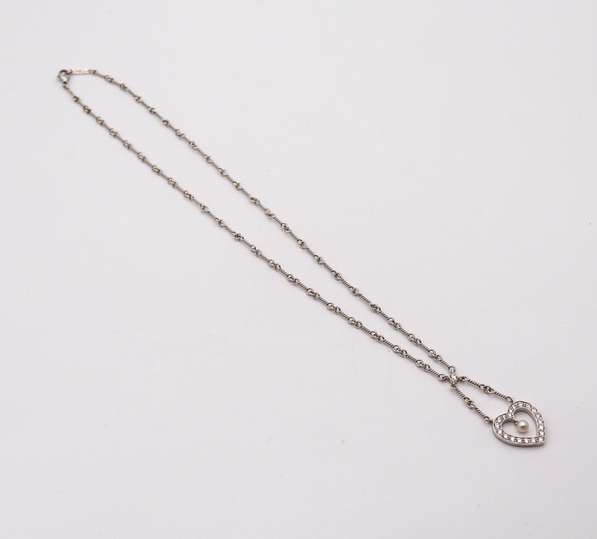 Taglio brillante TIFFANY & CO. Collana a cuore aperto in platino con diamanti VS e perle in vendita