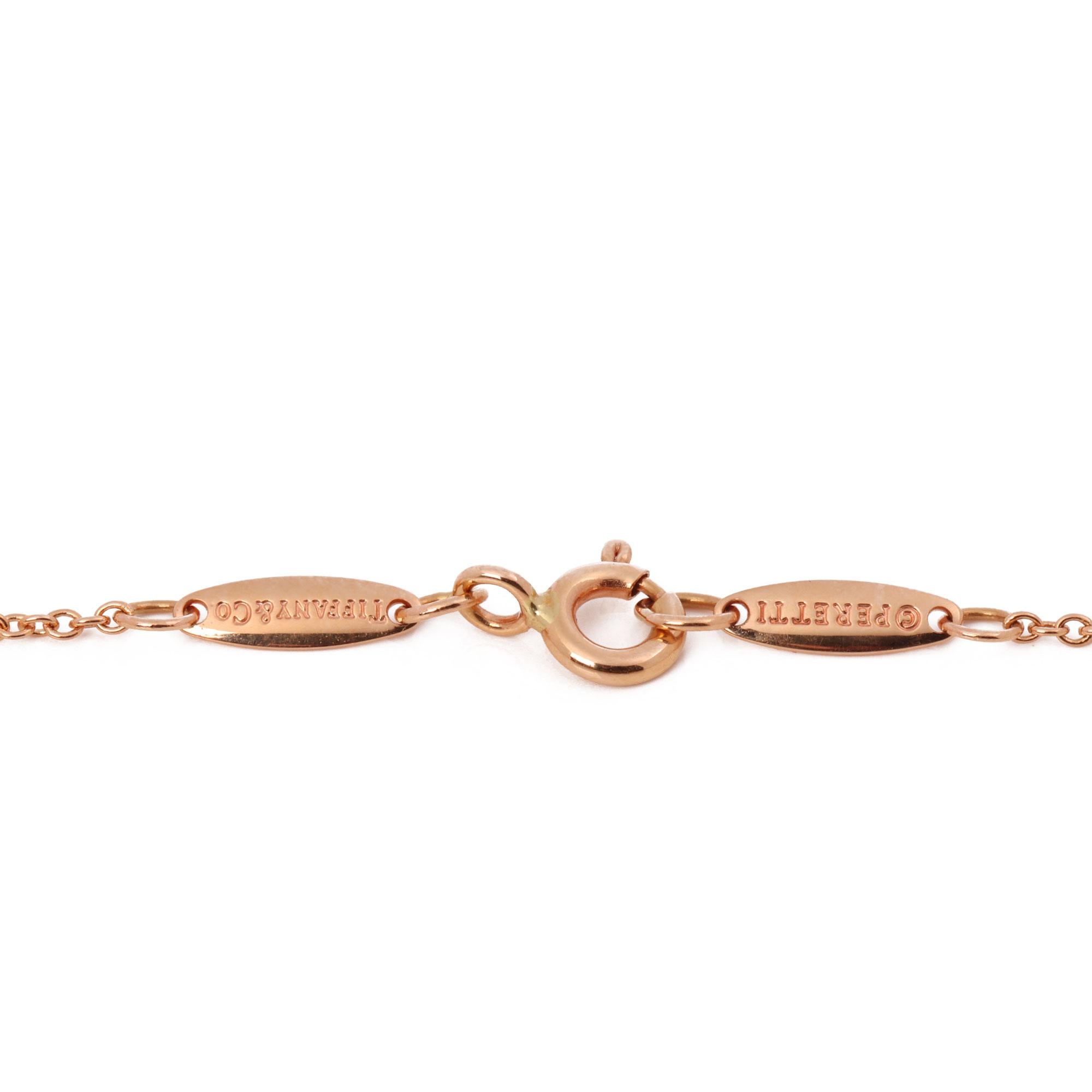 This necklace by Tiffany & Co. features an open heart pendant in 18ct Rose Gold on a 41cm chain. Accompanied with a Xupes Presentation box. Our Xupes reference is J781 should you need to quote this. 