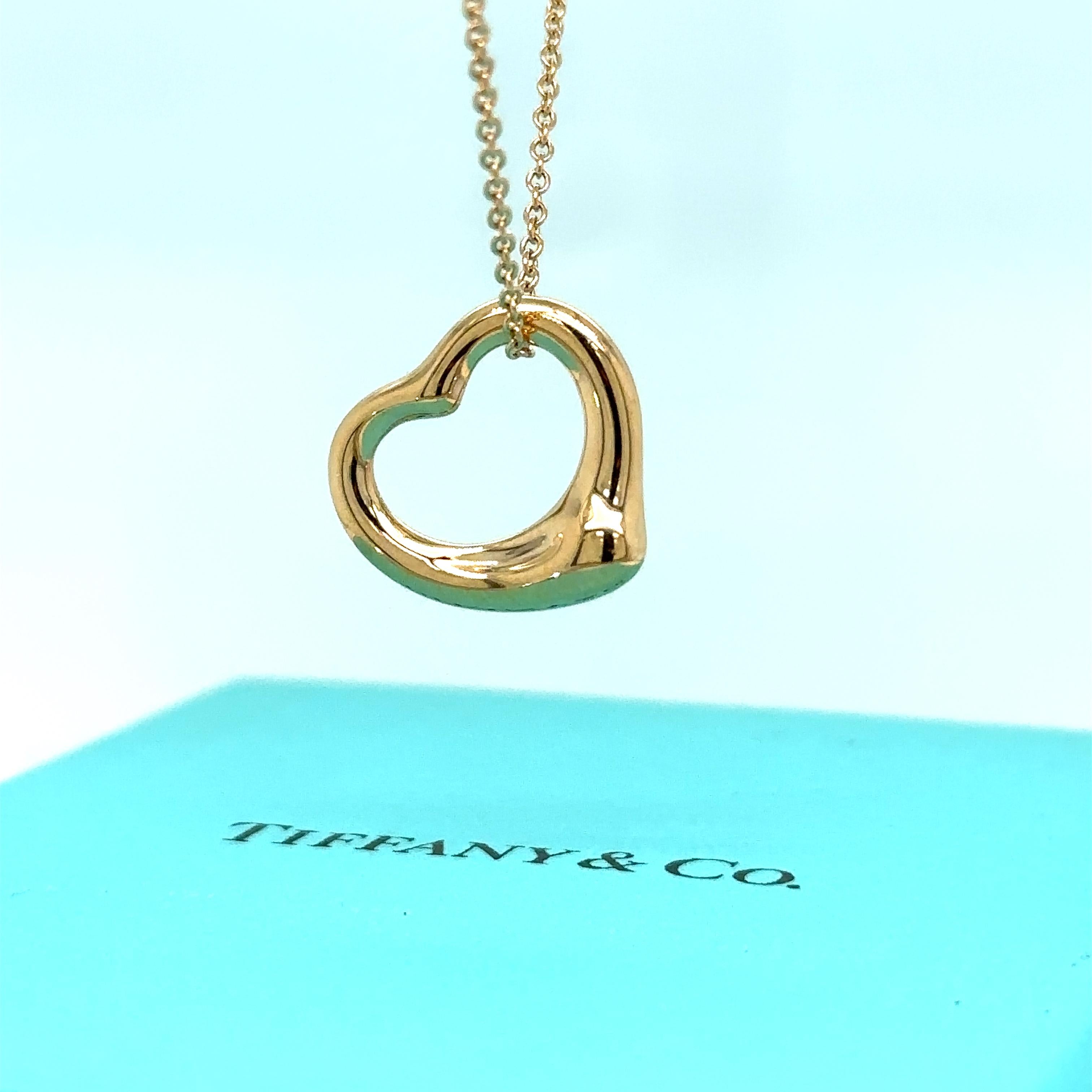 Tiffany & Co Pendentif en forme de cœur ouvert Pour femmes en vente