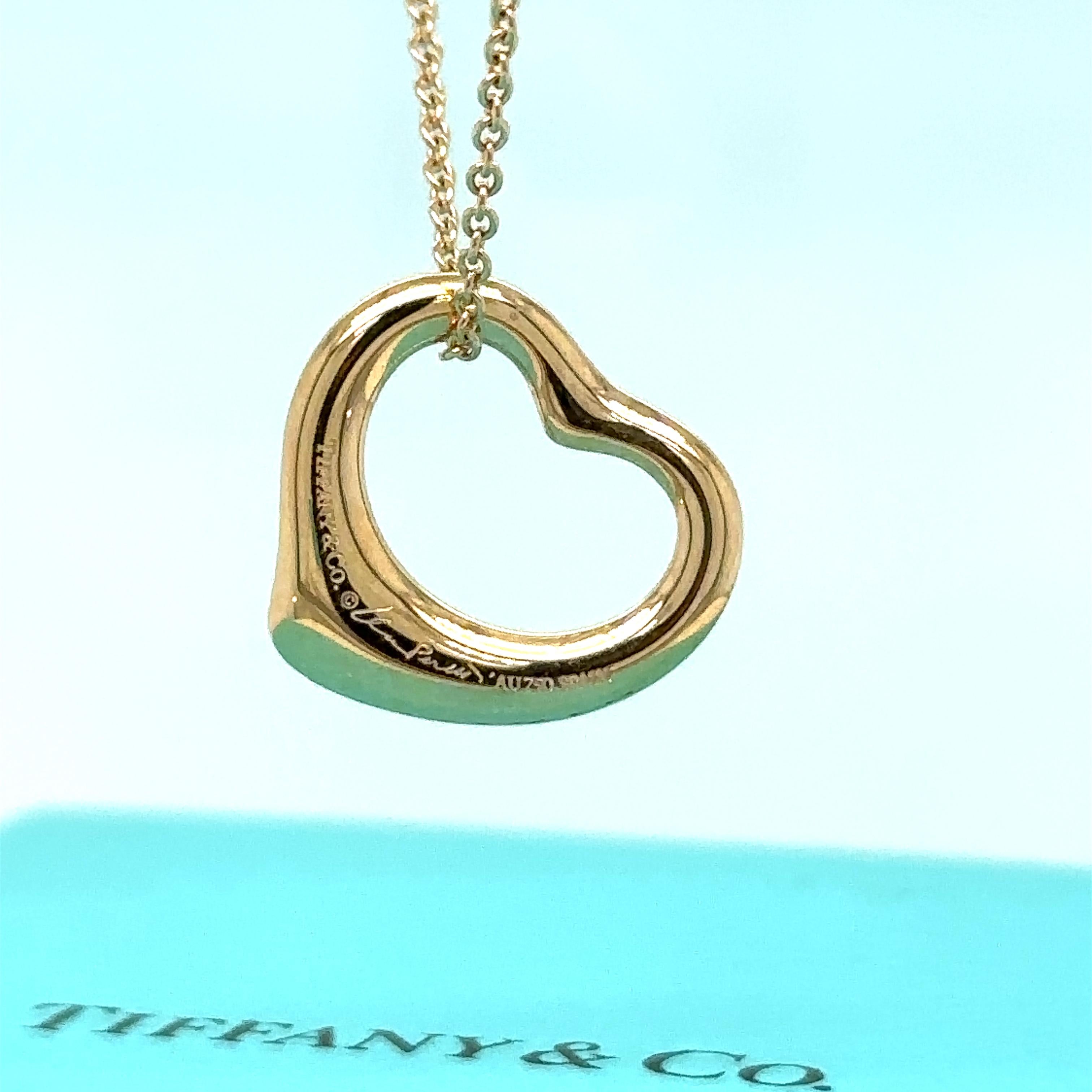 Tiffany & Co Pendentif en forme de cœur ouvert en vente 3
