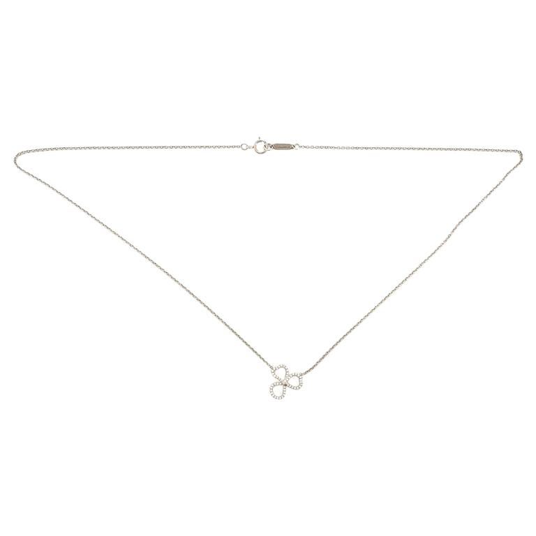 Tiffany & Co. Open Paper Flower Pendant Necklace Platinum and Diamonds Large